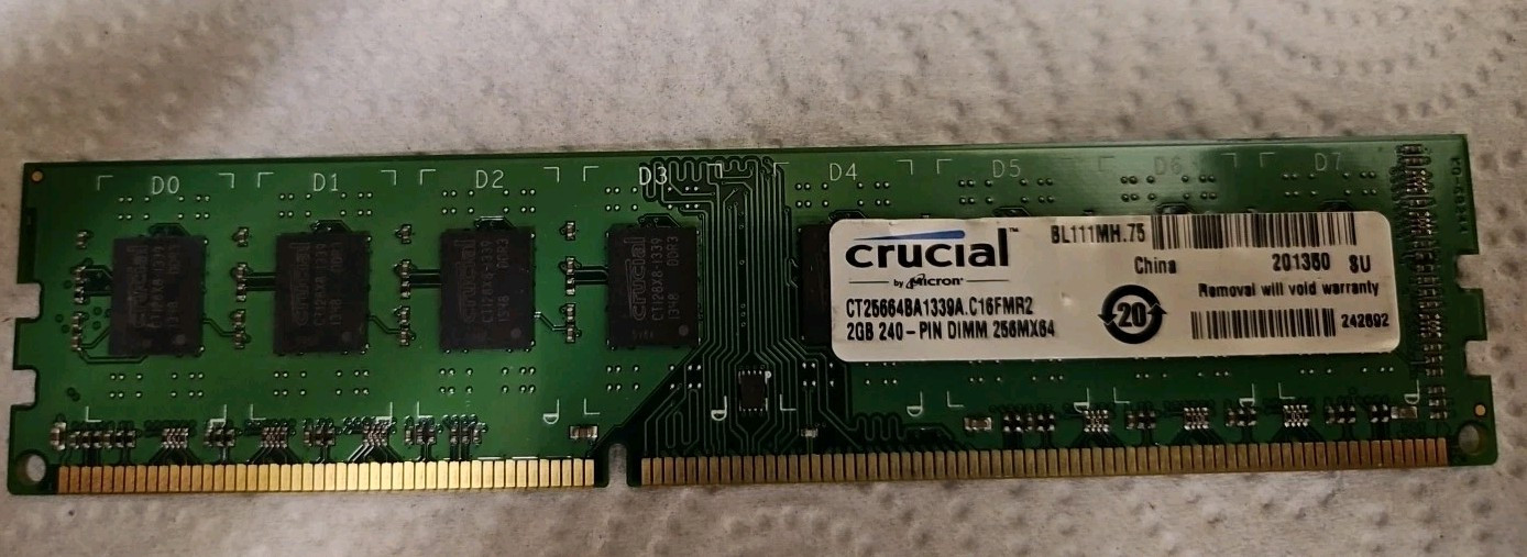 Crucial 2GB 240-PIN DIMM 256MX64 RAM Memory