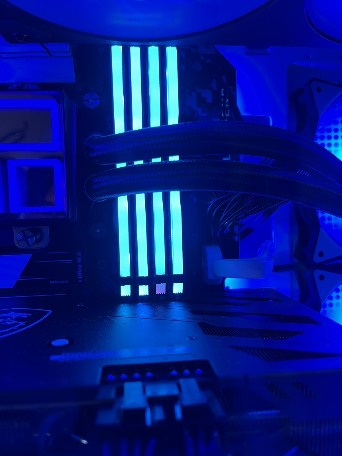 Corsair Vengeance RGB Pro 16GB (2x8GB) RAM DDR4 3600MHz CMW16GX4M2Z3600C18