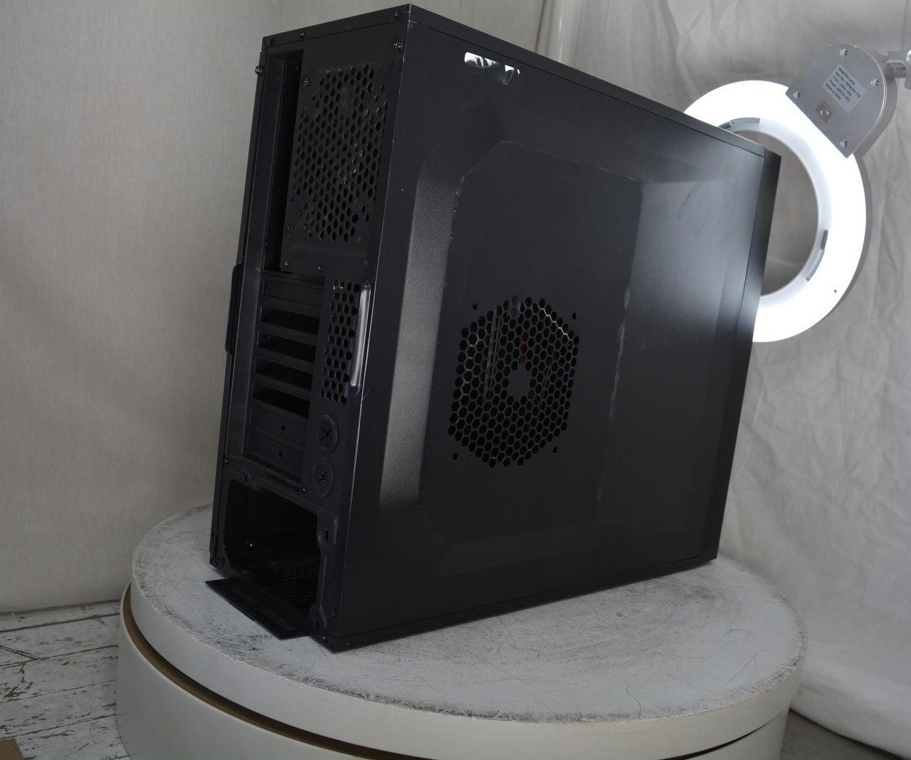 ANTEC ONE Mid-Tower Computer Case SEE NOTES