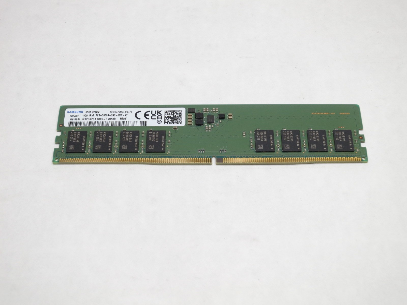 M323R2GA3DB0-CWM SAMSUNG 16GB DDR5 5600 UDIMM 1Rx8 DESKTOP MEMORY