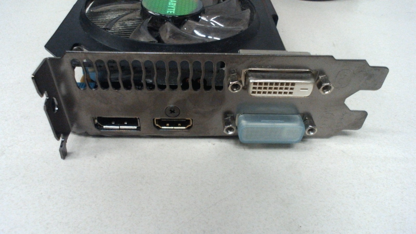 Gigabyte GeForce GTX 760 Windforce 3X OC 2GB GDDR5 Graphics Card