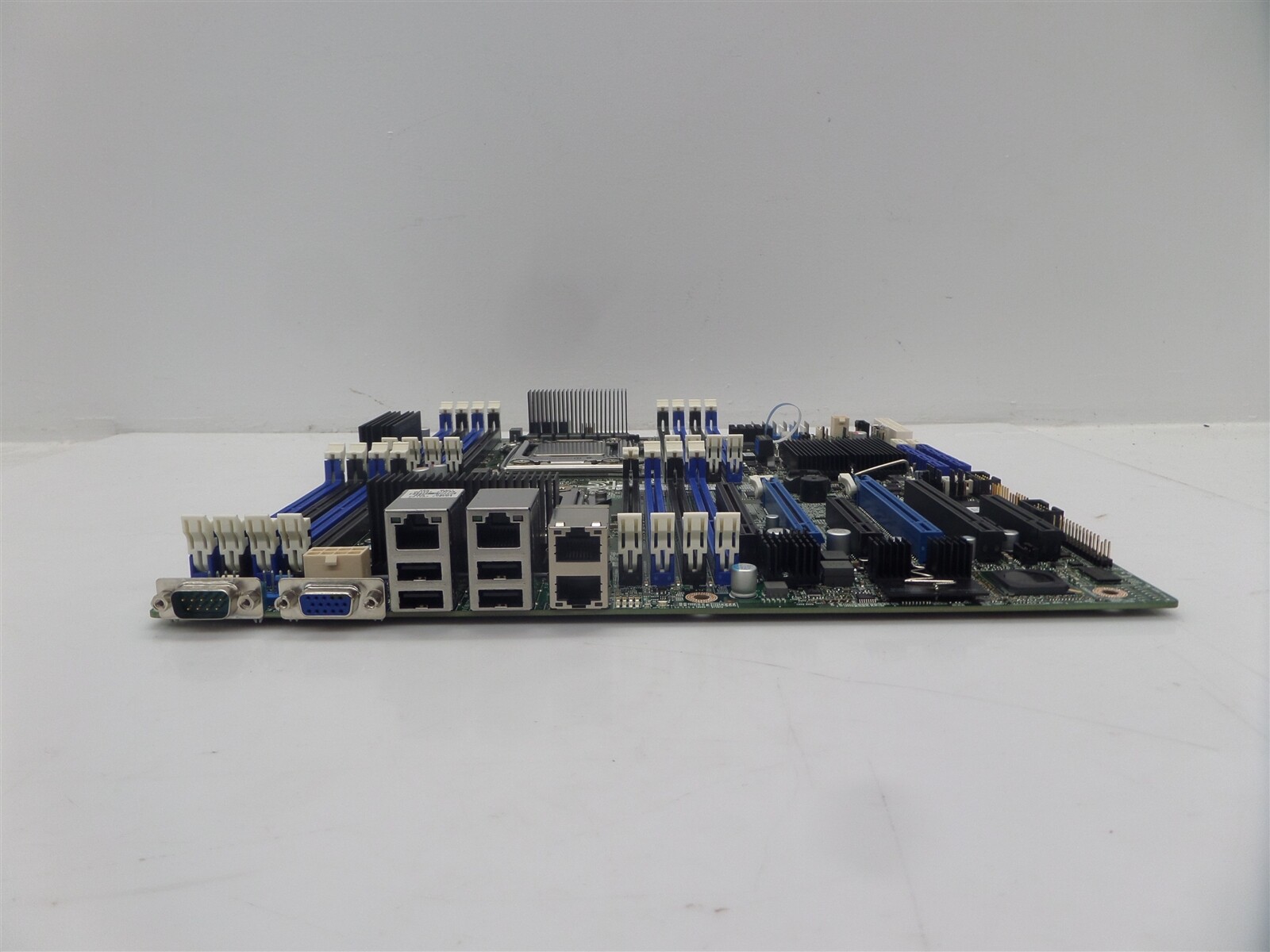 Intel KCC-REM-CPU-S2600CO Server Motherboard w/ 2x Xeon E5-2680 2.7GHz CPU
