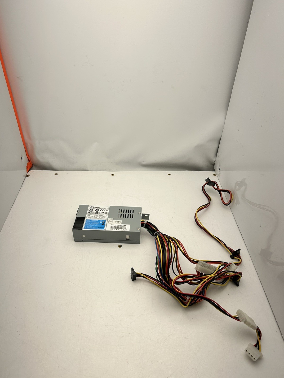 Genuine Seasonic SS-200SU Active PFC F0 80Plus Power Supply