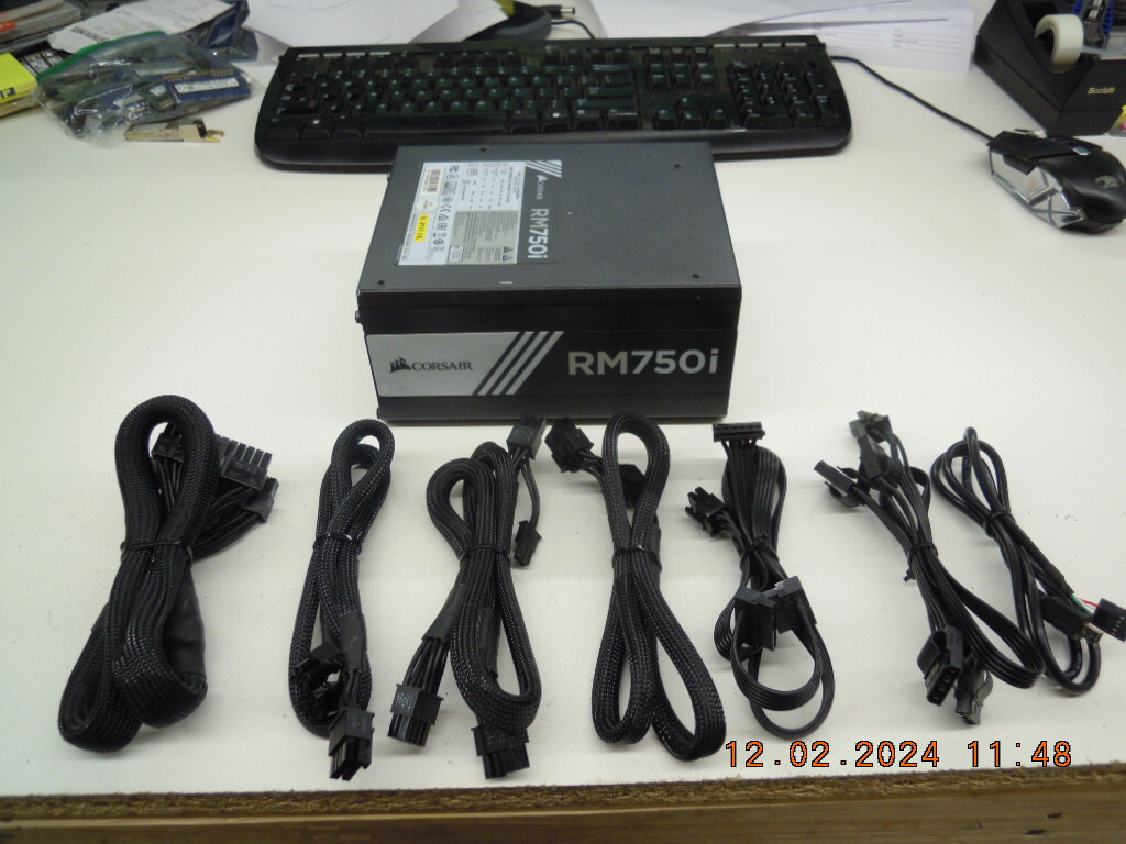 Corsair RM750i 750Watts 80 PLUS Gold AC Power Supply | RPS0008 | CP-9020082