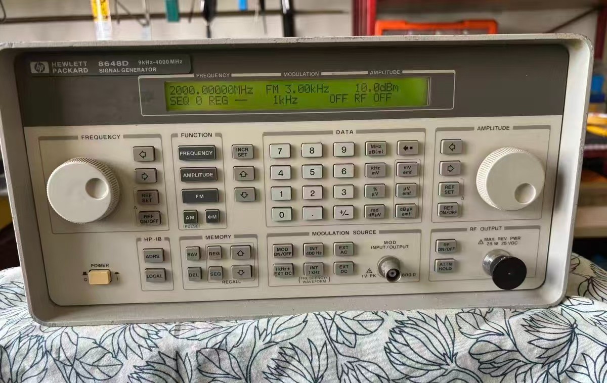 1PC USED 100% Test HP 8648D 4000MHz/9GHz 1E5 (DHL/FEDEX/UPS)