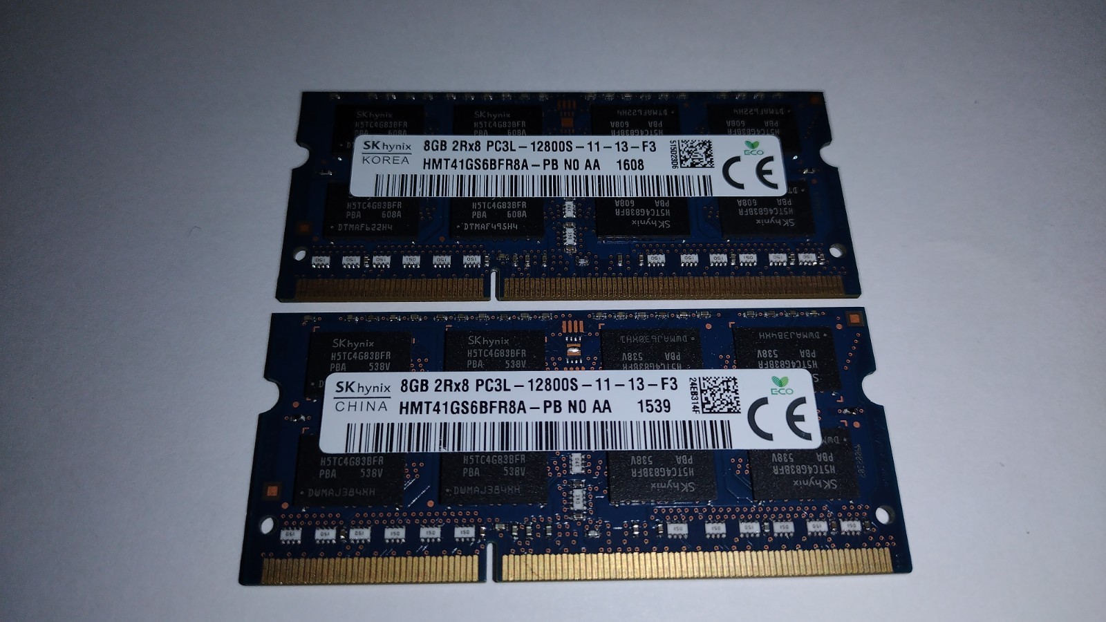 SK Hynix SO-DIMM DDR3 matching set of 2 DIMM 16GB total HMT41GS6BFR8A-PB