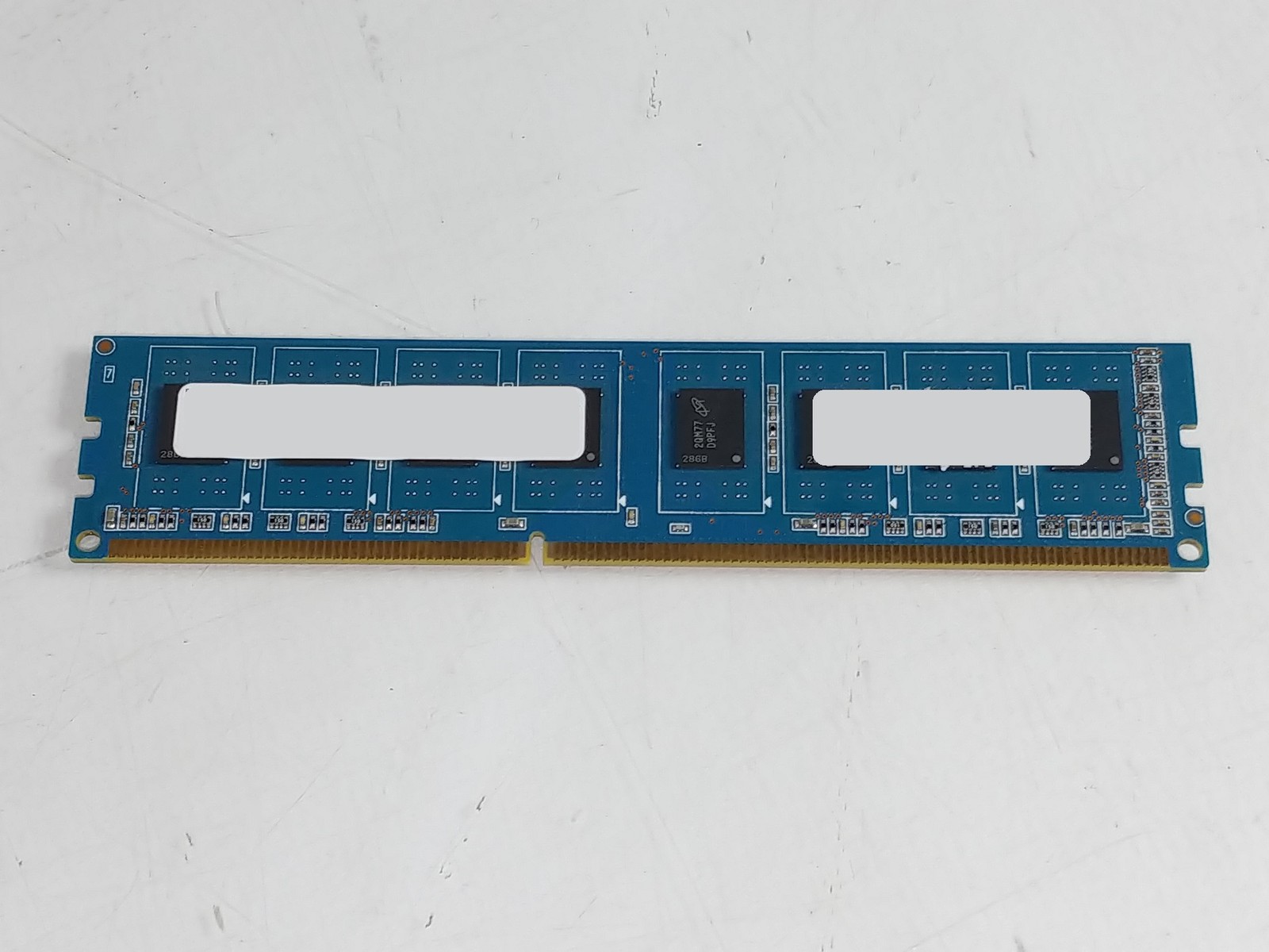 Mixed Brand 4 GB PC3L-12800 (DDR3-1600) 2Rx8 DDR3L Desktop Memory