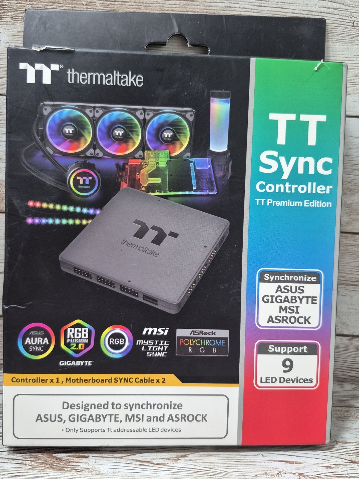 Thermaltake TT Sync SATA Powered 9 Port Addressable LED Controller Premium Editi