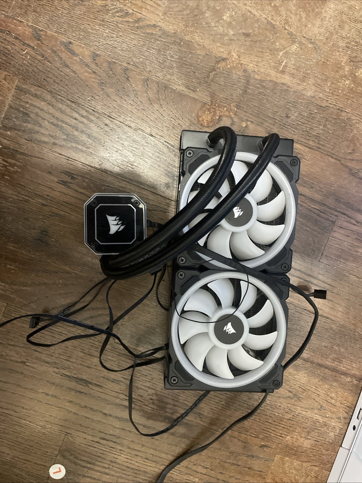 CORSAIR iCUE H100i ELITE CAPELLIX Liquid CPU Cooler – Black (CW-9060046-WW)