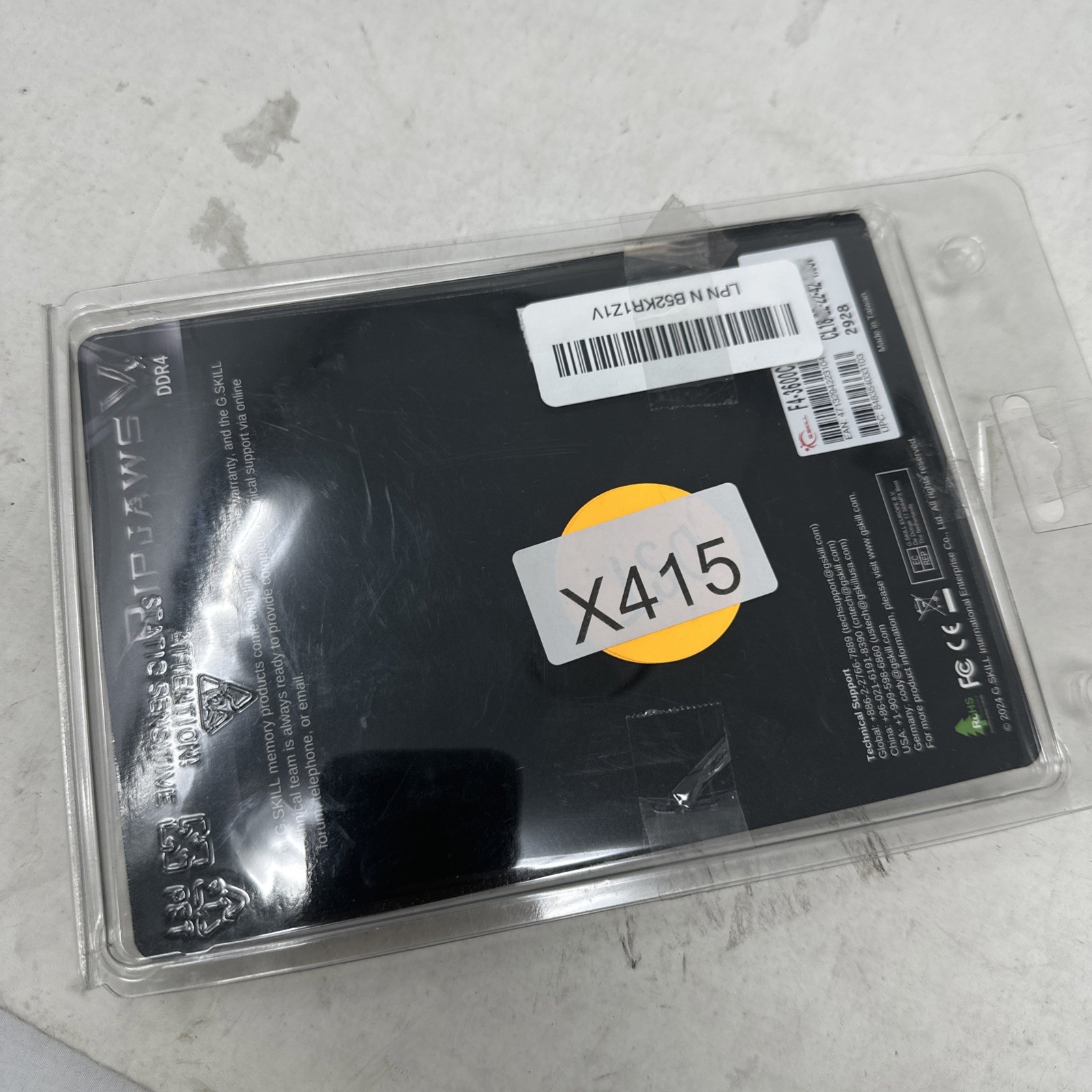 G. SKILL Ripjaws V 32GB (2 x 16GB) (DDR4-3600) Memory (F43600C18D32GVK)