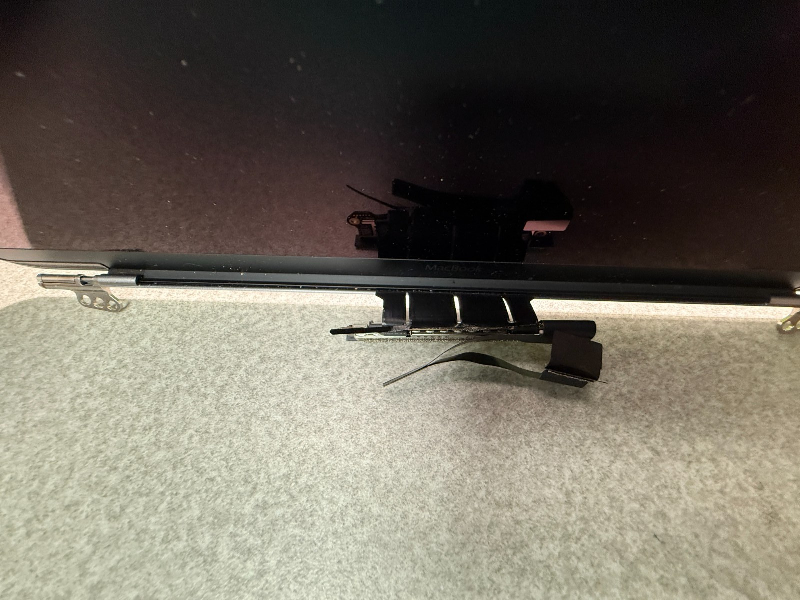 Macbook 12″ Space Grey Screen Assembly Good Condition SCREEN ONLY NO LAPTOP