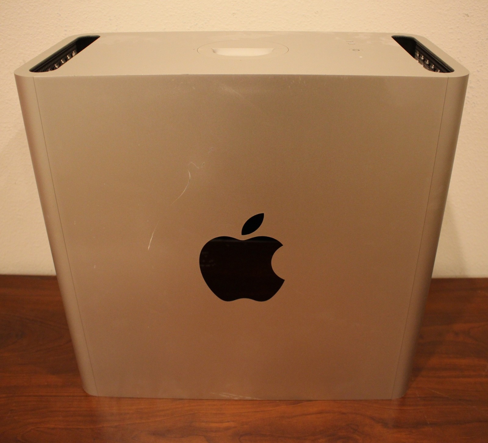 Apple Mac Pro 2019 A1991 Outer Shell Case