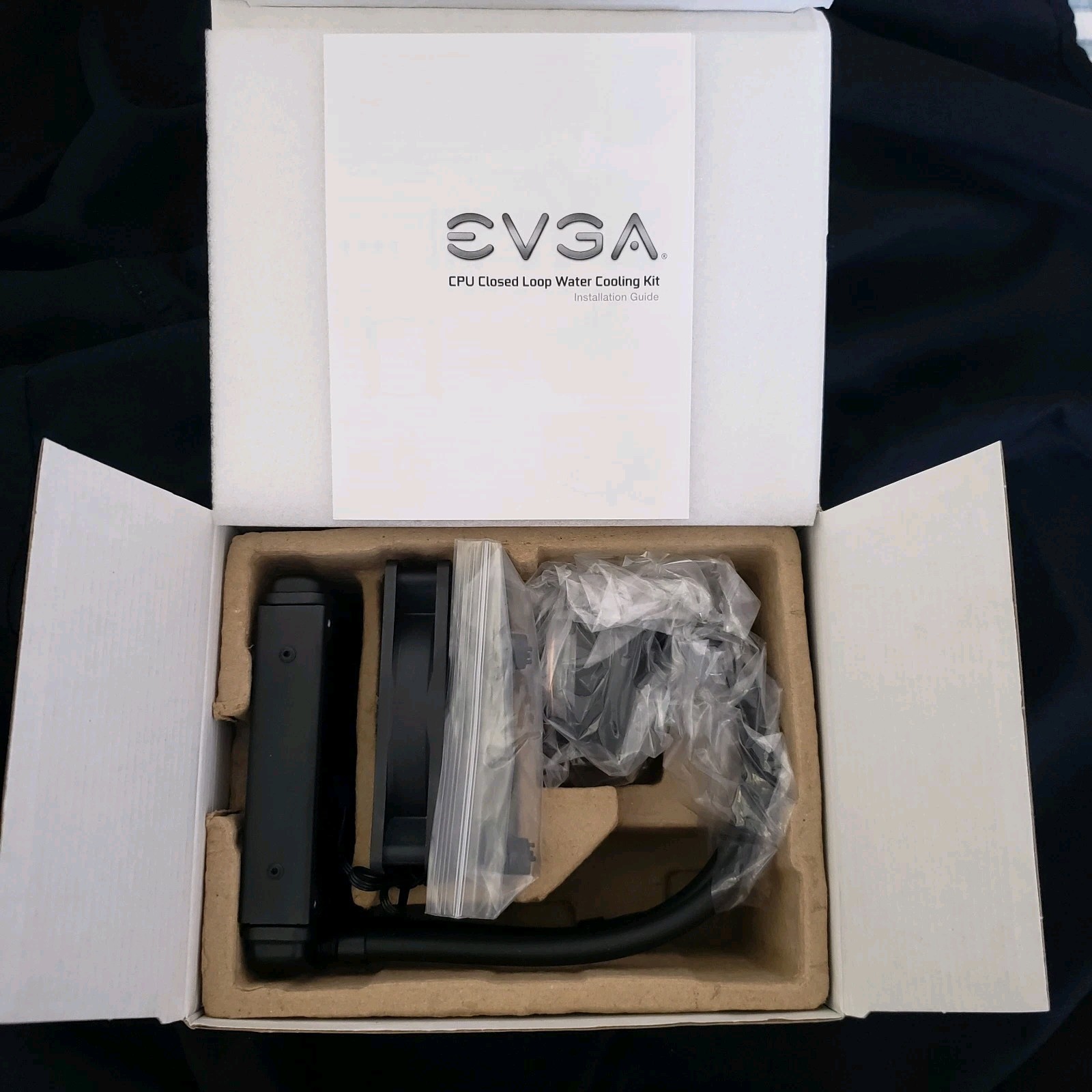 EVGA CL11 Closed Loop Liquid CPU Cooler 120mm AIO Radiator Intel 400-HY-CL11-V1