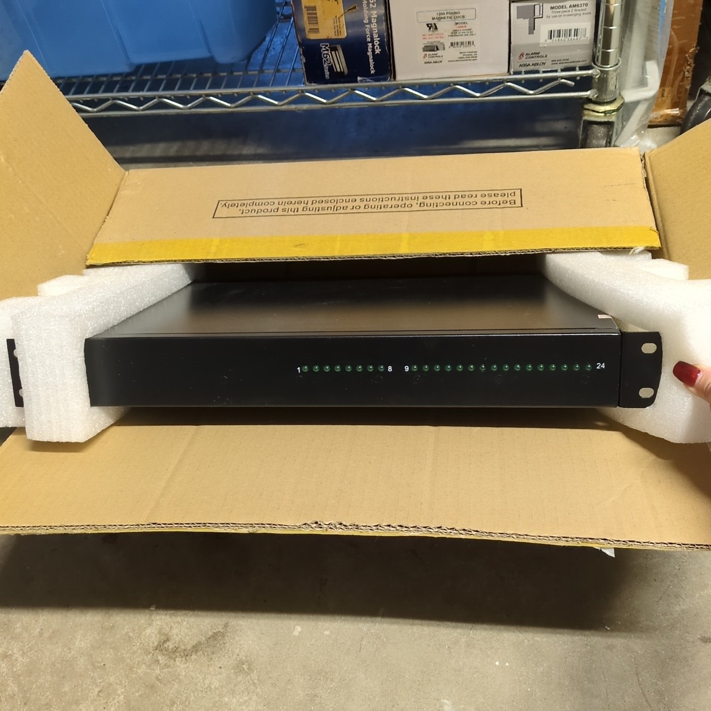 Super Power Supply Rack Mount 24ch Power Box