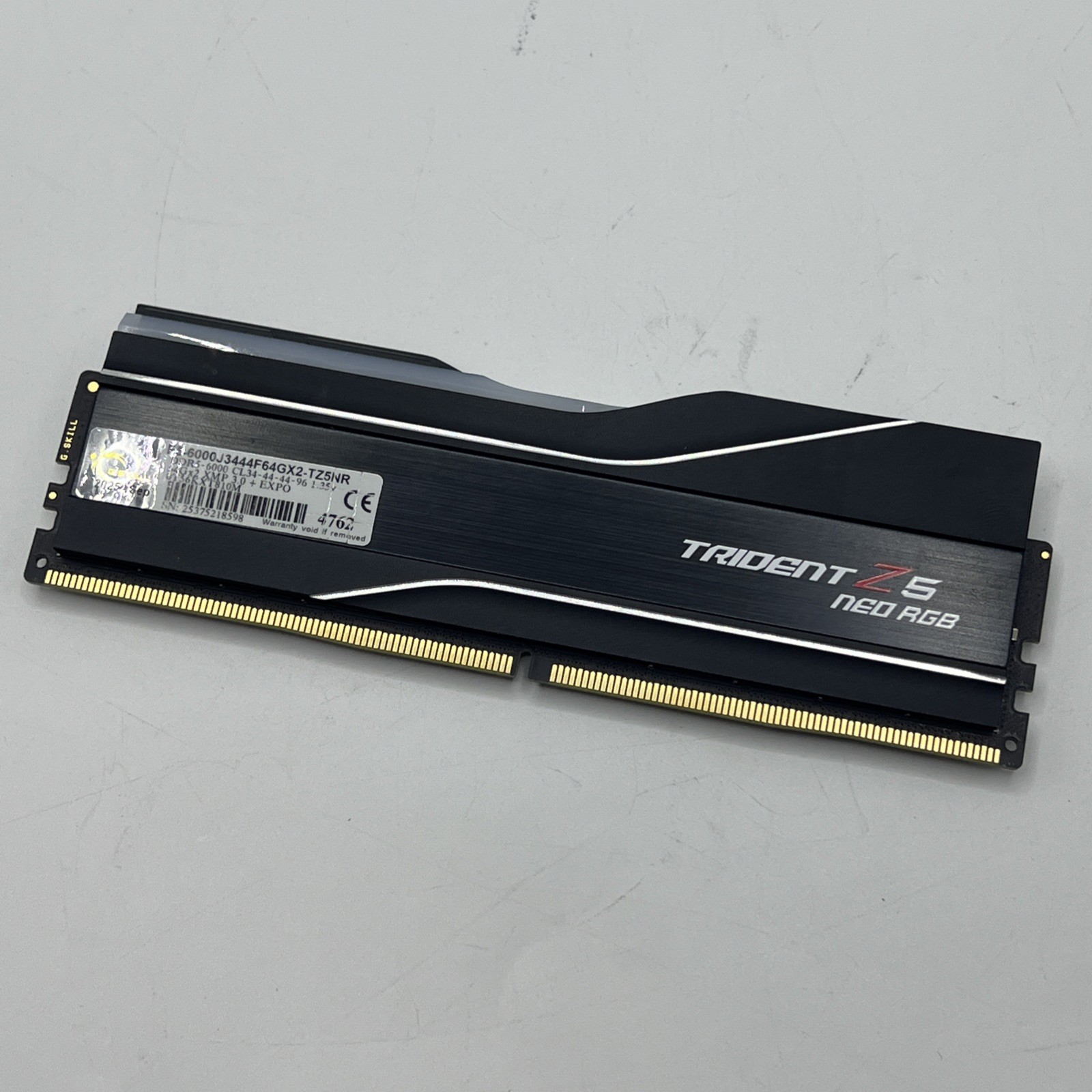 G.SKILL Trident Z5 Neo RGB 64GB 1x64GB DDR5 6000 CL34 288-Pin DIMM AMD EXPO Int