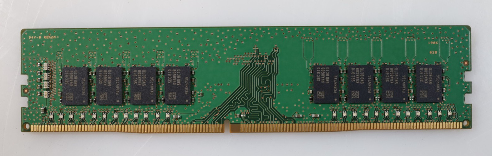 16GB Samsung M378A2K43DB1-CTD DDR4 PC4-2666V UDIMM Desktop Memory