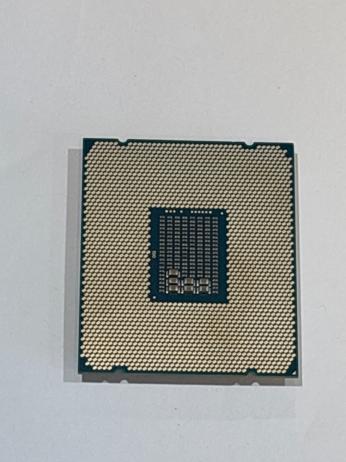 Intel Xeon E5-2699 v4 22-Core 2.2GHz LGA2011-3 Server CPU Processor SR2JS