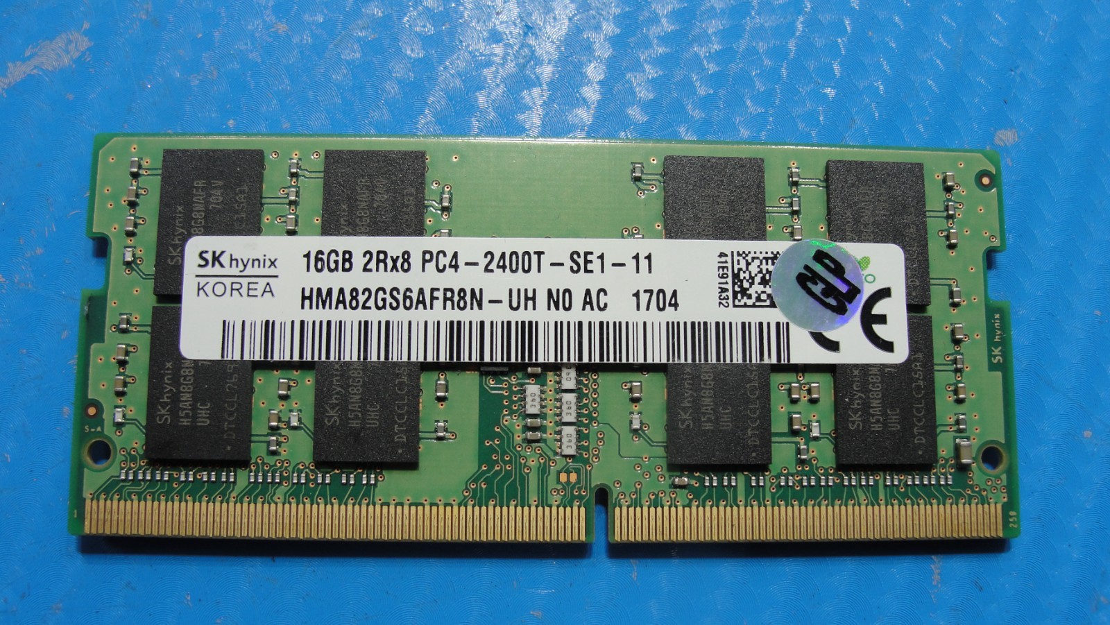 Dell 5401 SK Hynix 16GB 2Rx8 PC4-2400T SODIMM Memory RAM HMA82GS6AFR8N-UH