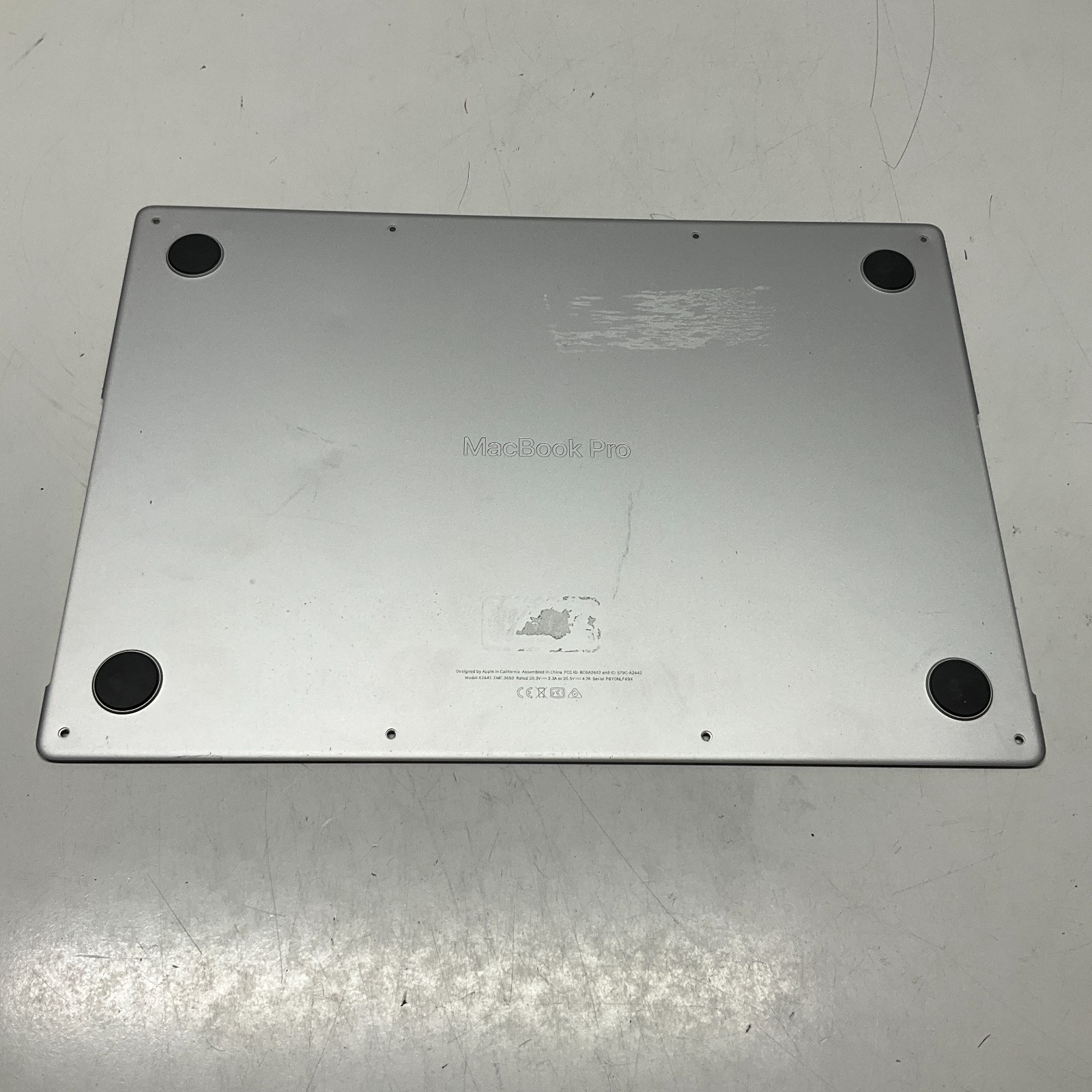 Genuine OEM Apple MacBook Pro A2442 14″ 2021 Bottom Case Cover Silver Excellent