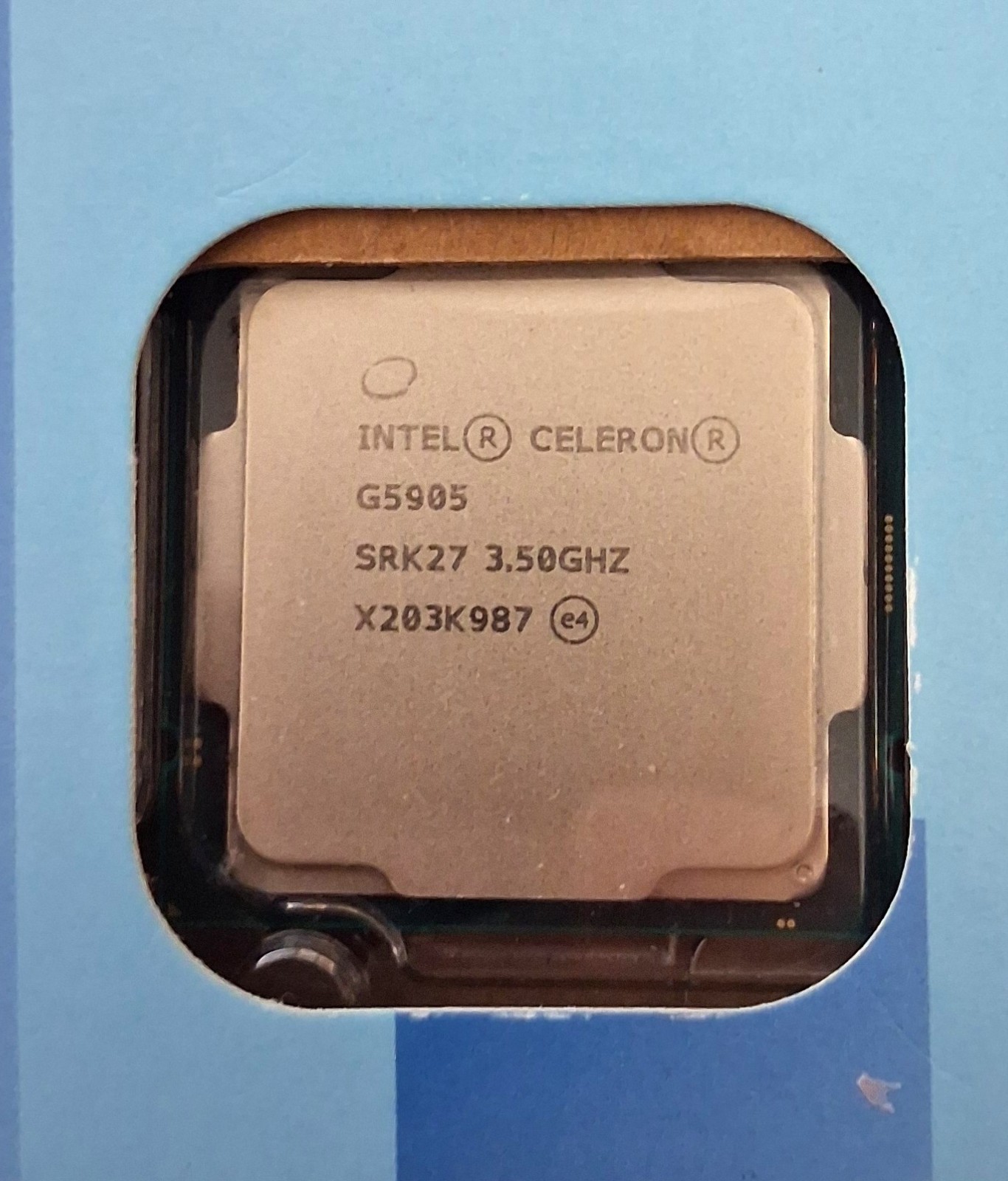 Intel Celeron G5905 Processor (3.5 GHz, 2 Cores, Socket FCLGA1200) Boxed w/fan