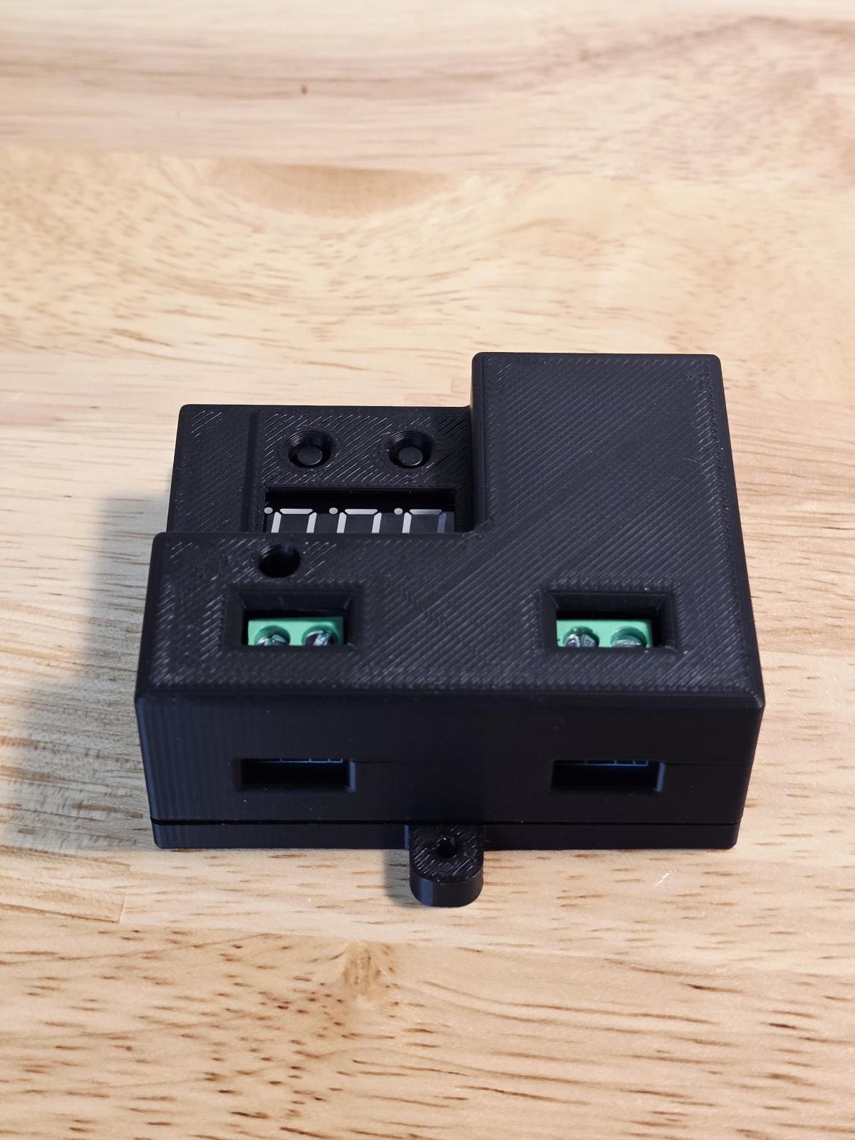 3D Printed XH-M609 Enclosure – DIY Case