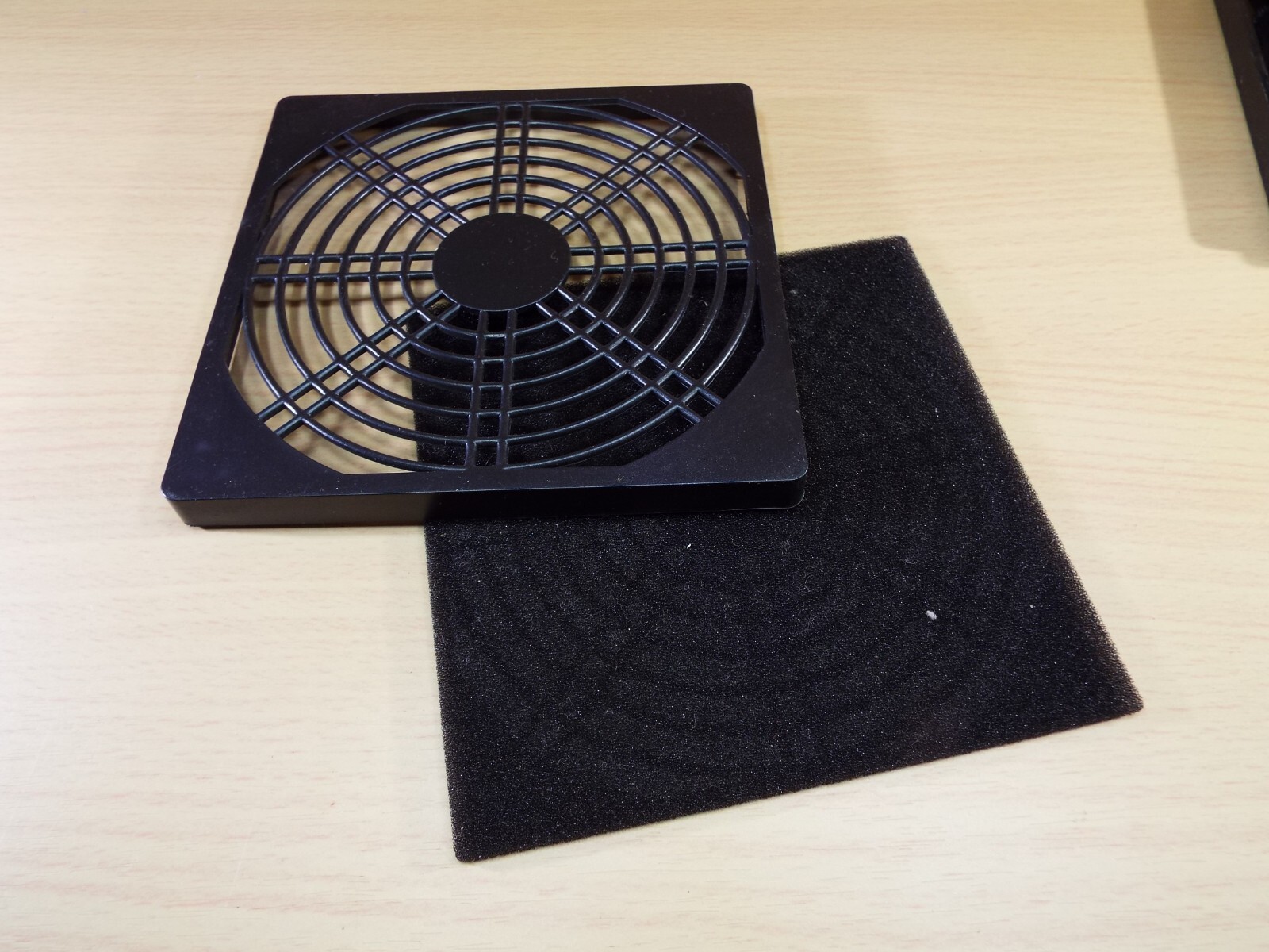QTY4 120 x 120 x 38 mm GRILL PLASTIC DUST FILTER BLACK BOX FAN SCREEN COVER