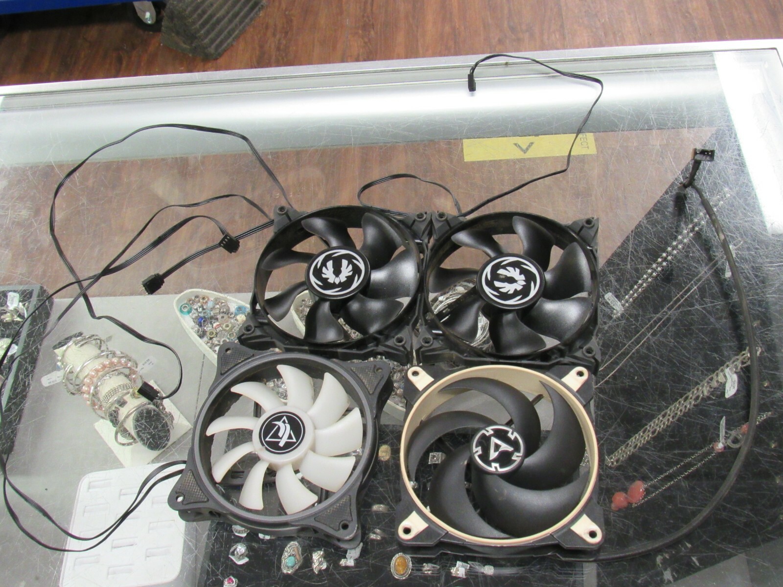 LOT OF 4 COMPUTER CASE FANS 2 BitFenix bff-sxtr-12025k-rp 120mm FORMULAMOD ART