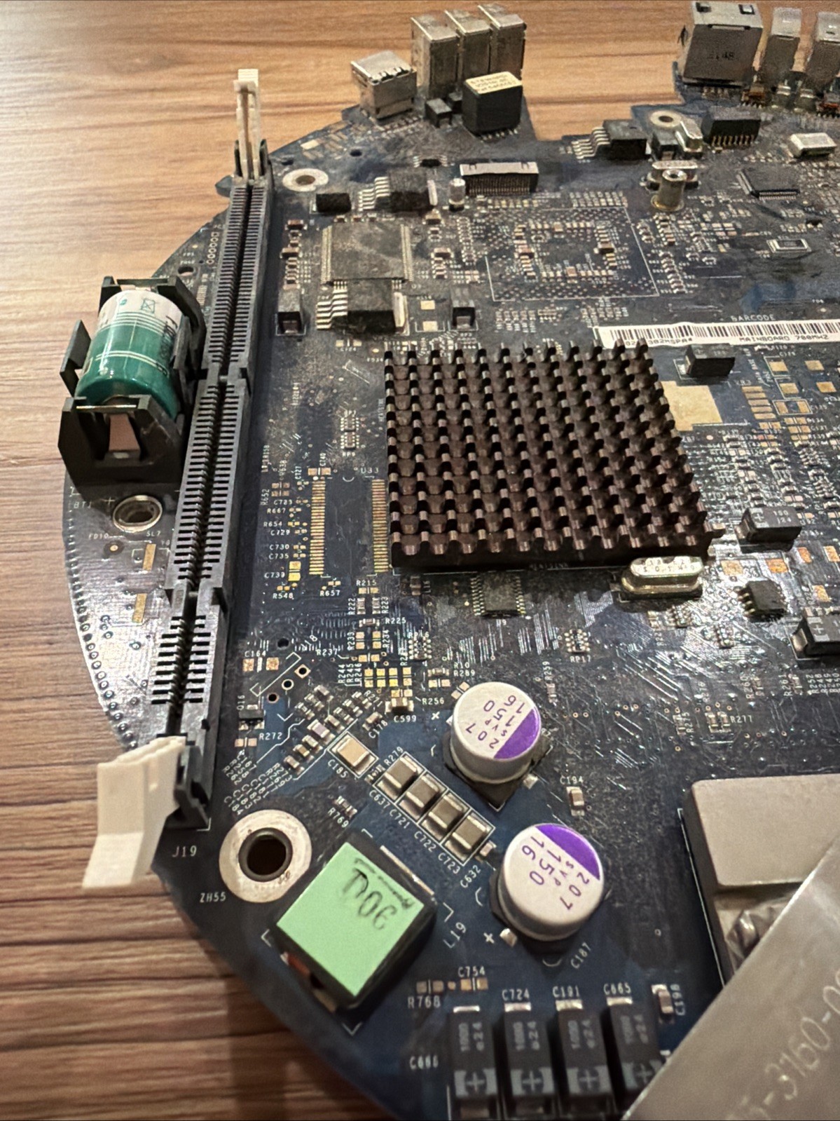 Genuine Apple iMac G4 Logic Board Tested – 700Mhz, 820-1381-A, W8234382MSPA 2002