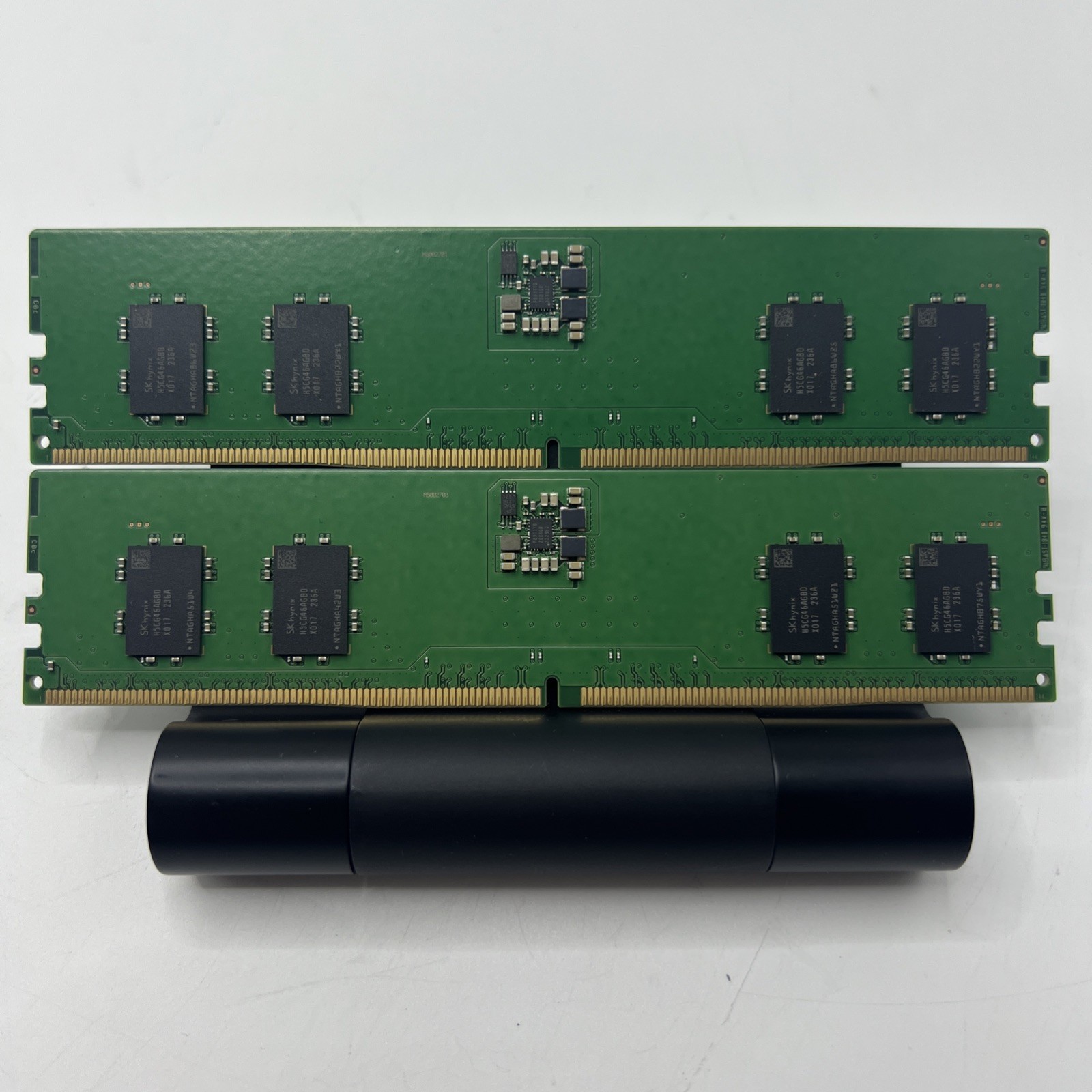 SK Hynix 16GB (2x8GB) RAM DDR5 5600MHz HMCG66AGBUA081N