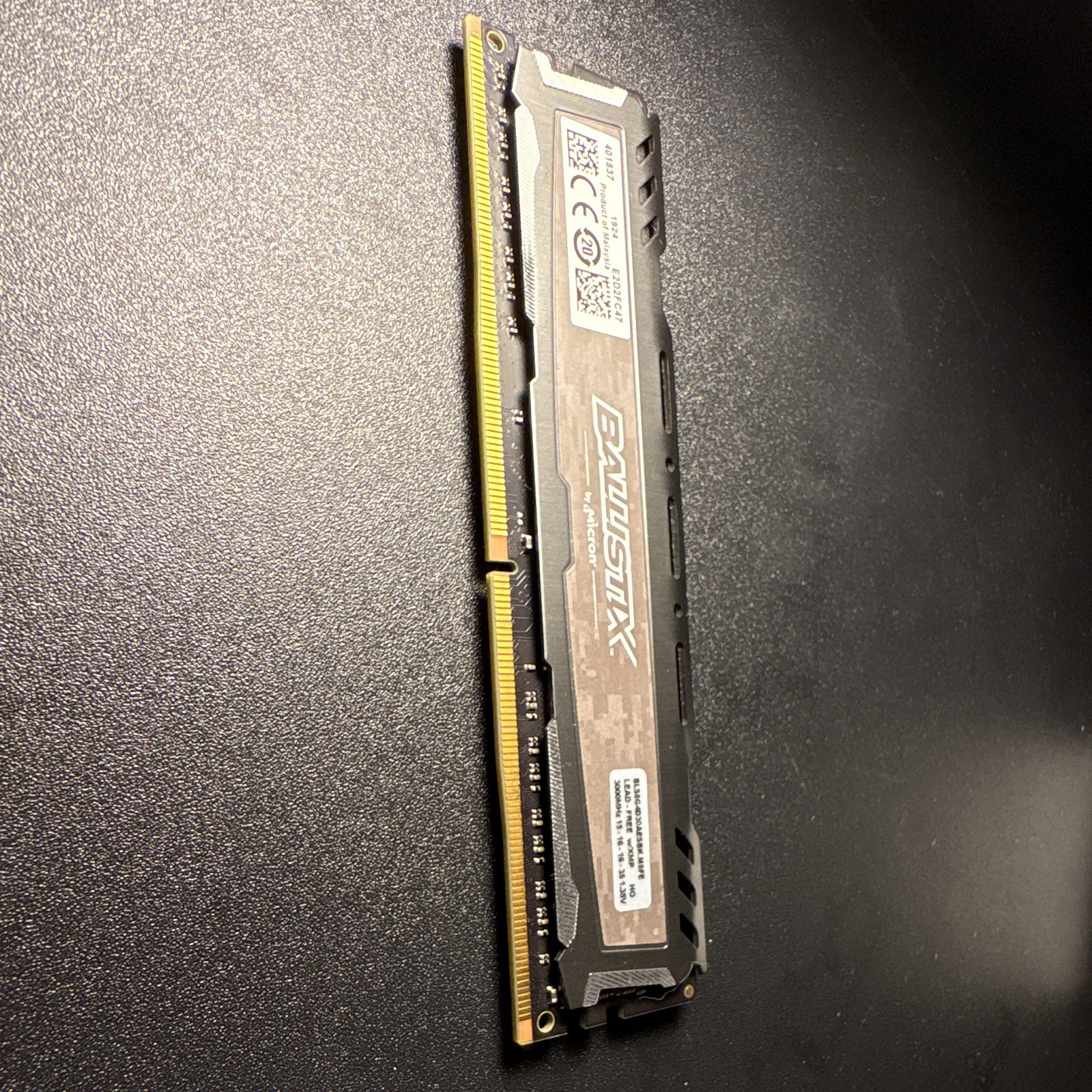 1x 8GB DDR4-3000 Ballistix Sport PC4-24000 288-Pin DIMM