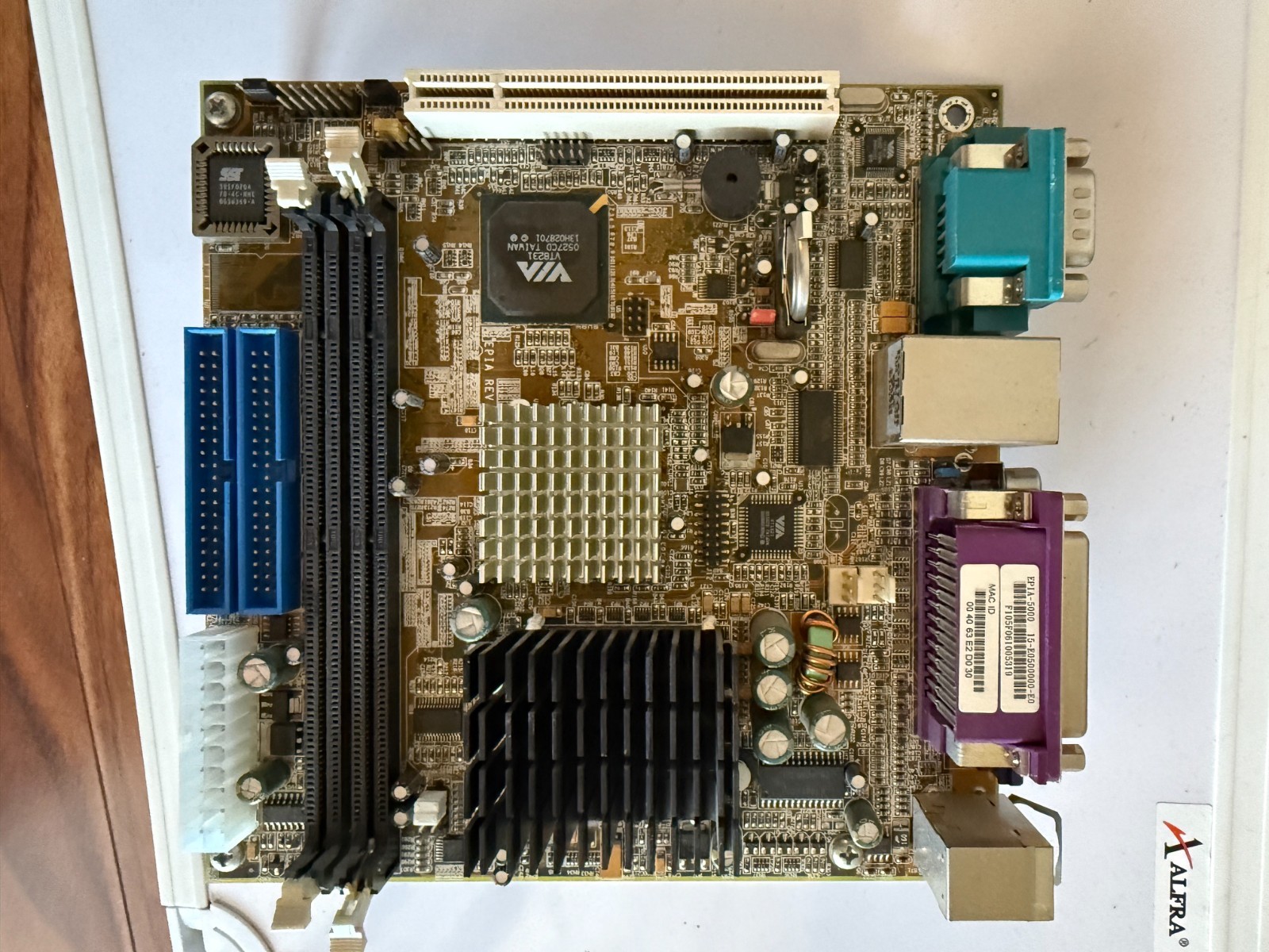 Via EPIA-5000 VIA VT8231 Chipset Industrial Motherboard
