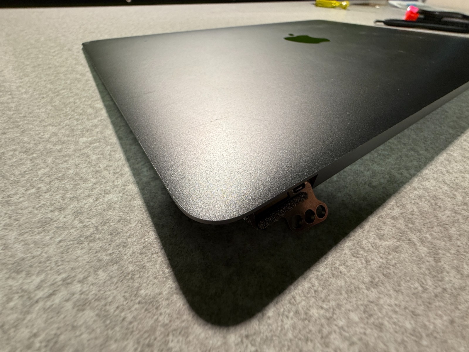 Macbook 12″ Space Grey Screen Assembly Good Condition SCREEN ONLY NO LAPTOP