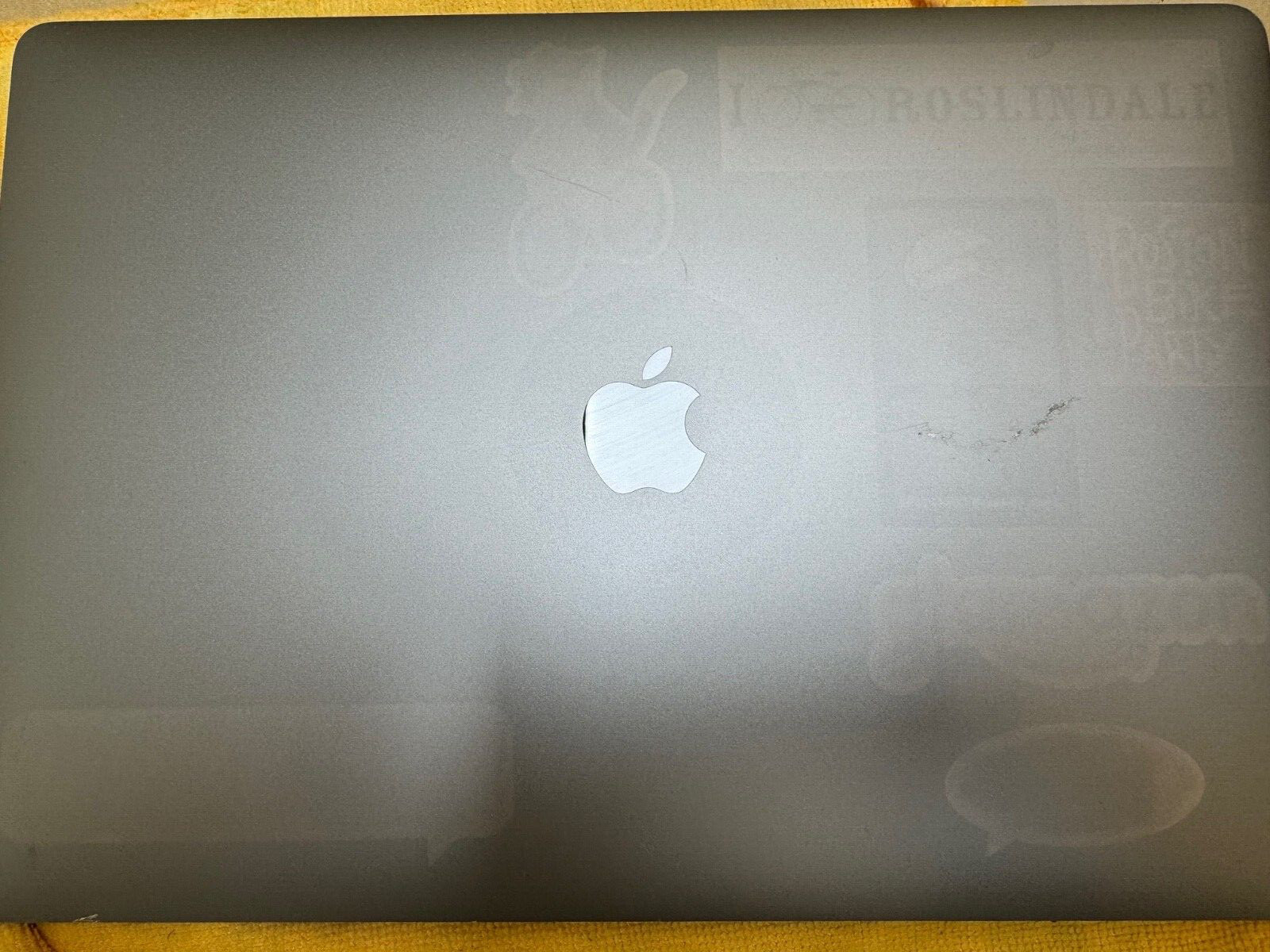 Genuine LCD Screen Assembly 13′ Macbook Pro A1989 A2159 A2251 A2289 2018 2020. C