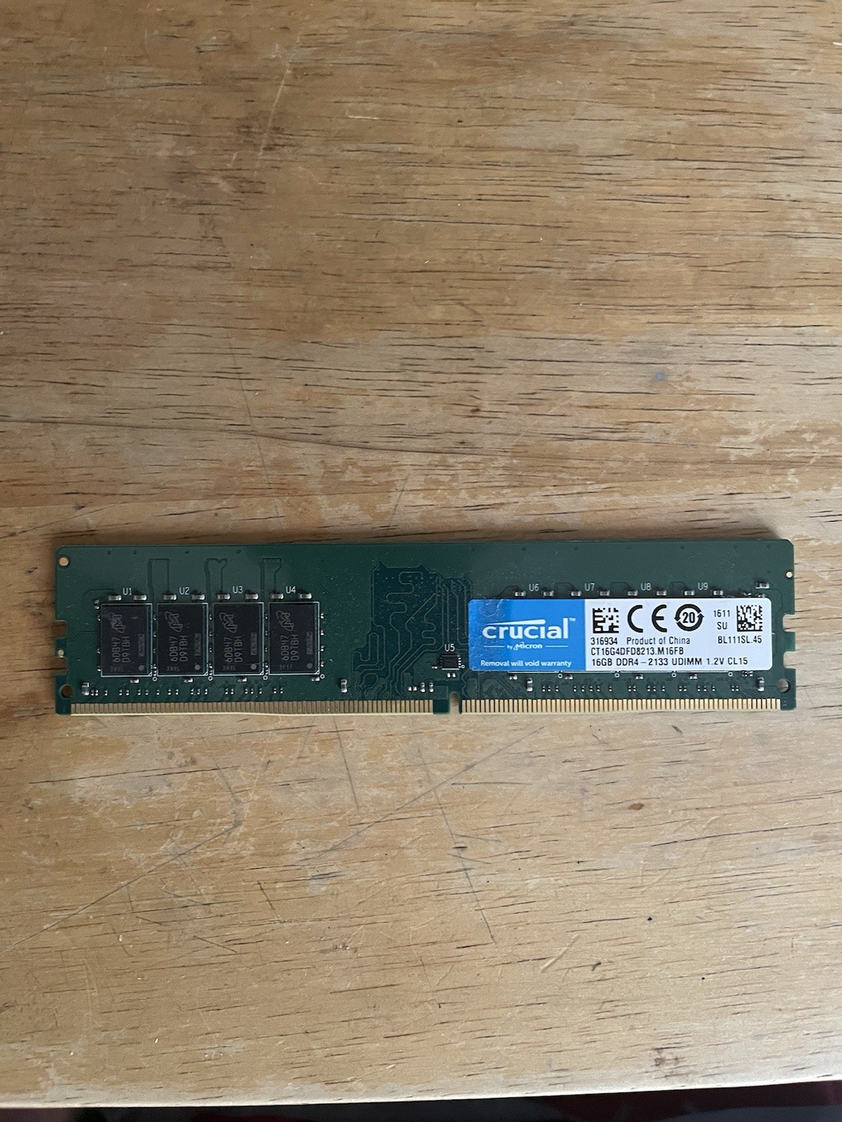 New Crucial 16GB DDR4 2133MHz PC4-17000 288-Pins UDIMM Memory Ram CT16G4DFD8213