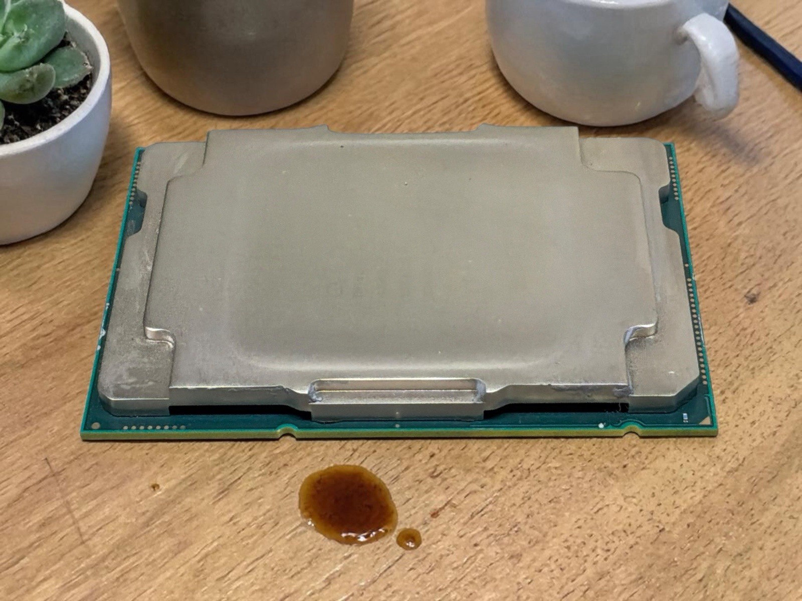 Intel Xeon Silver 4309Y – 2.8 GHz 8-Core – FCLGA4189 – SRKXS GRADE A