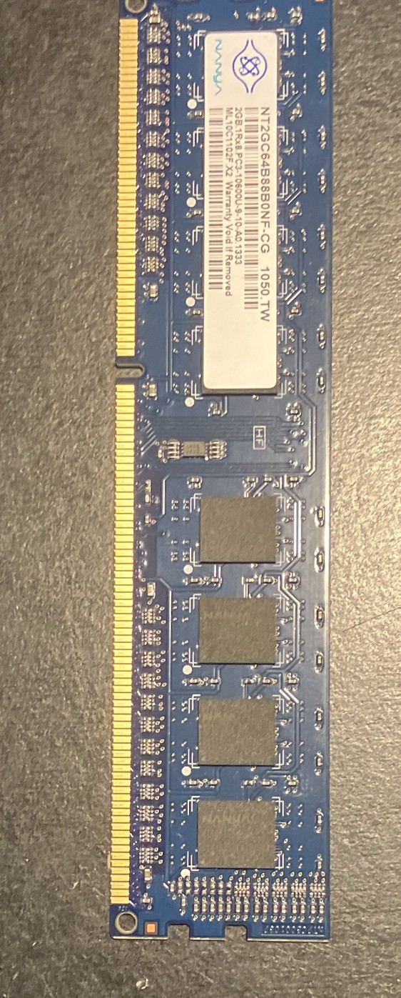 Nanya 2GB DDR3-1333 PC3-10600U 240-Pin Unbuffered DIMM RAM NT2GC64B88B0NF-CG