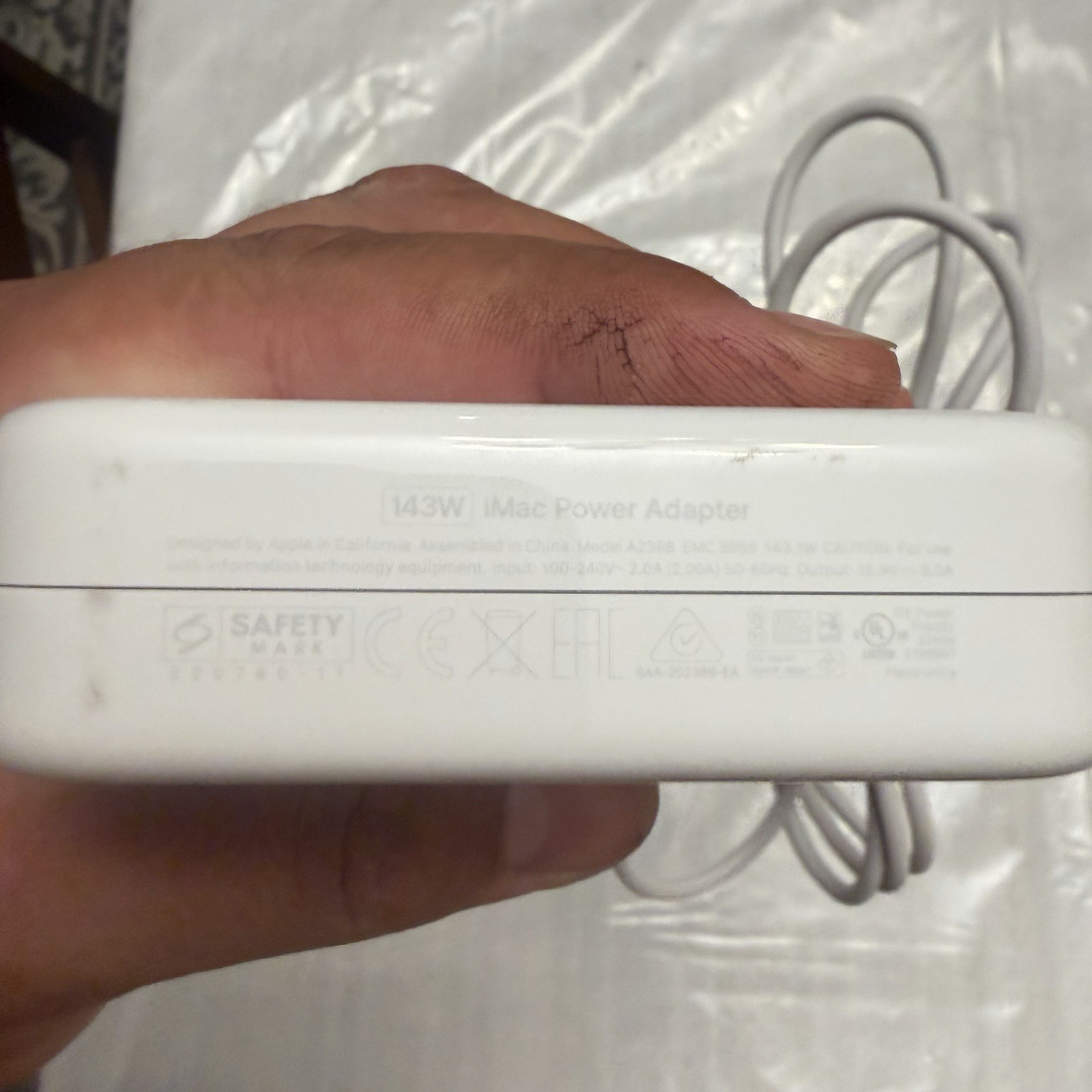 Pre Owned – Genuine Apple 24″ iMac 143W Adapter (Silver) A2388- WITHOUT Ethernet