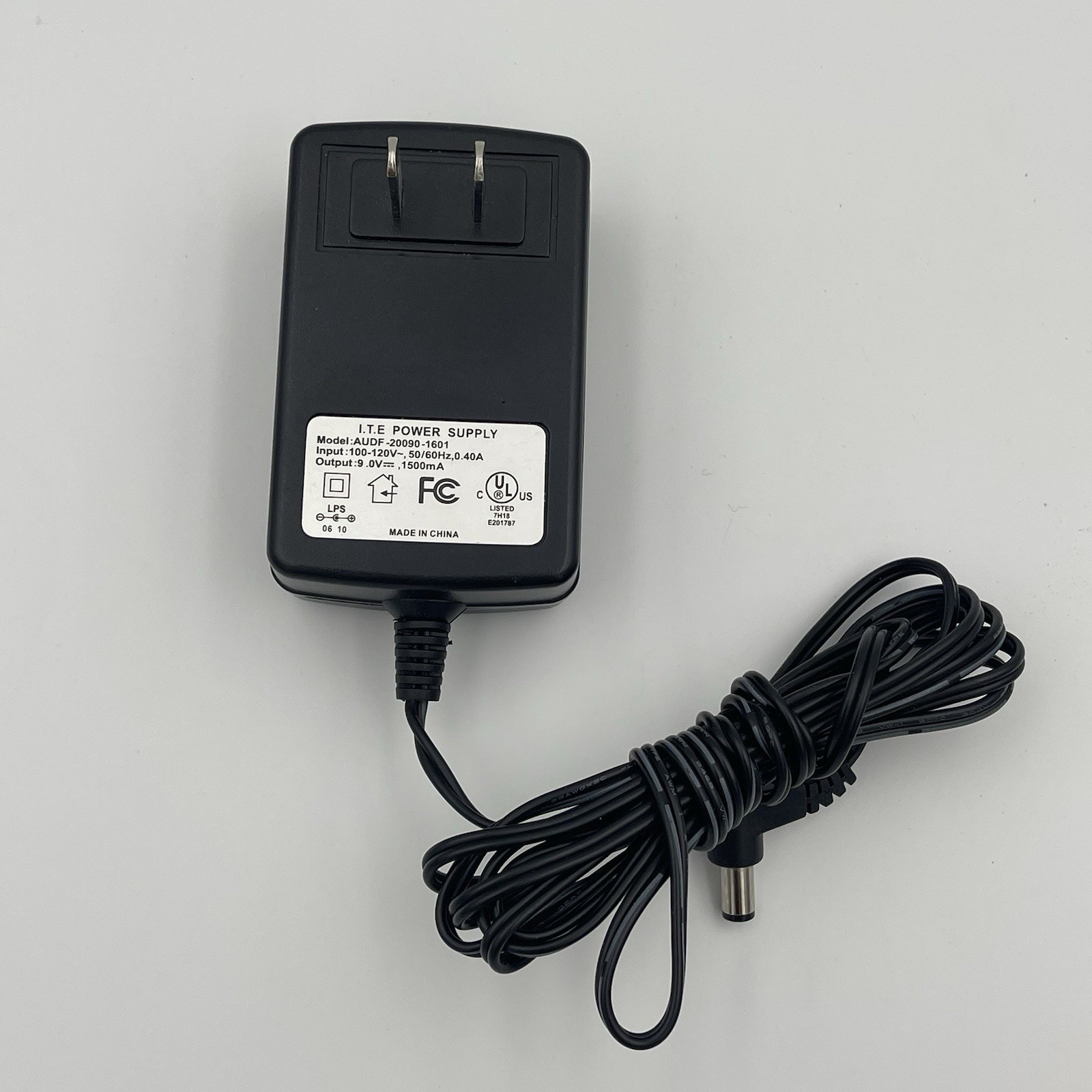 Genuine I.T.E. Power Supply Adapter AUDF-20090-1601 Cable 9VDC 1500MA