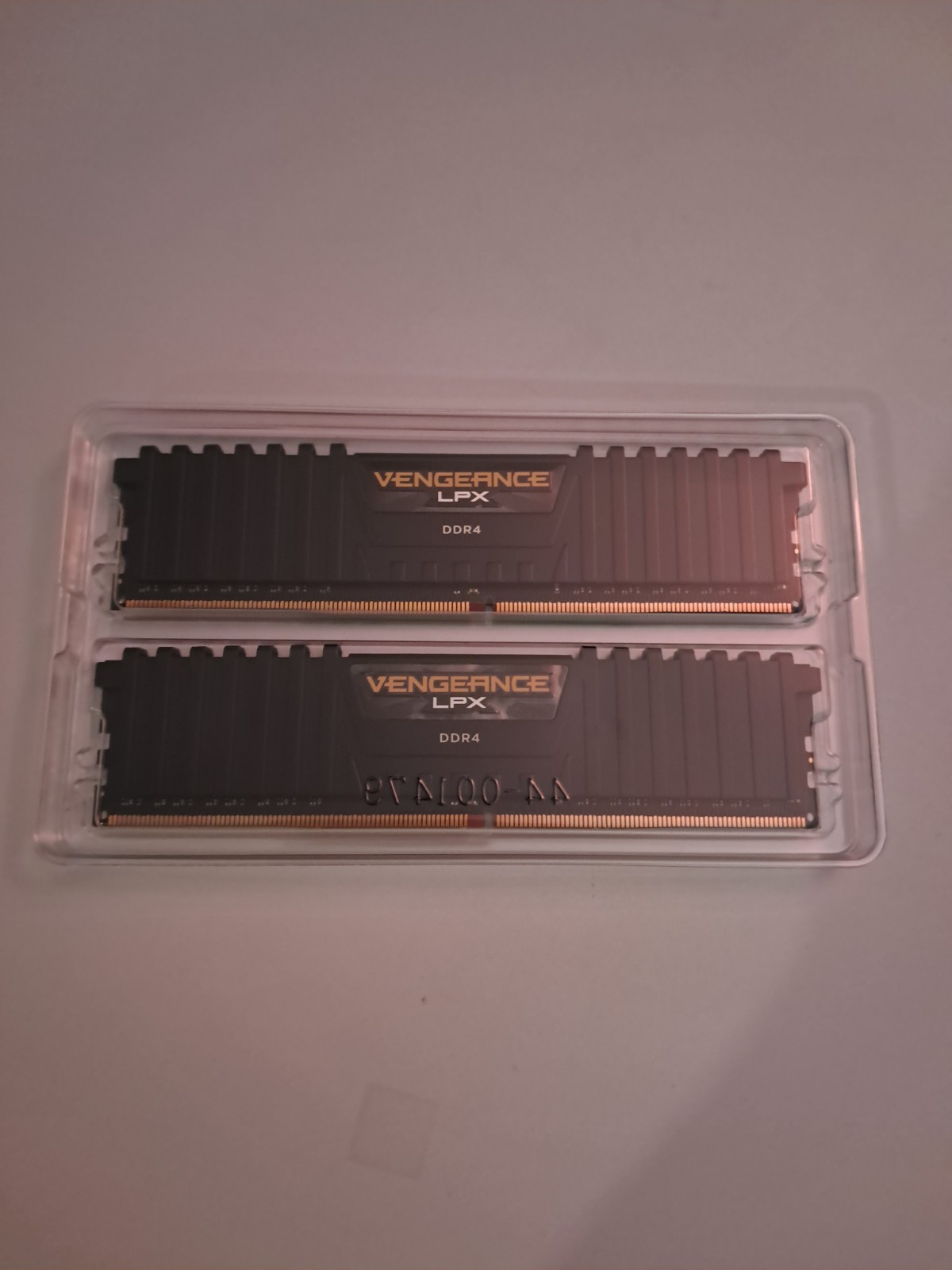 Corsair Vengeance LPX 16GB (2x8GB) DDR4 DRAM 3000MHz C15 Memory Kit