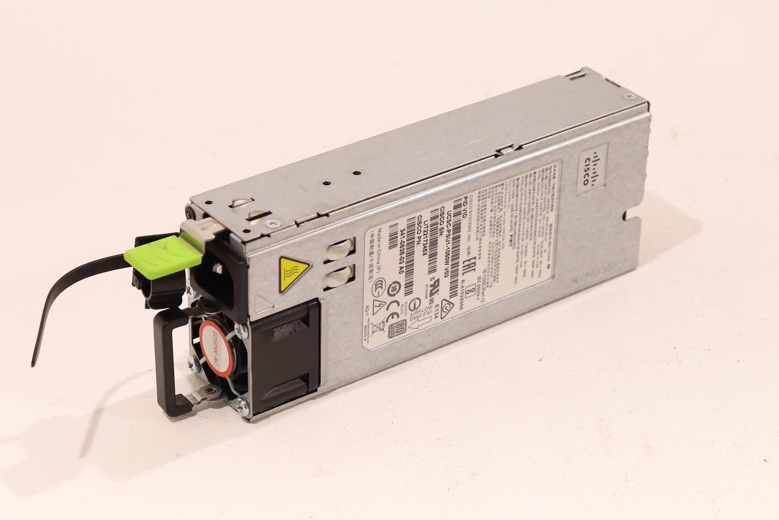 Cisco UCS PS-2112-9S-LF 1050W 80-Plus Platinum Power Supply P/N: 341-0638-03