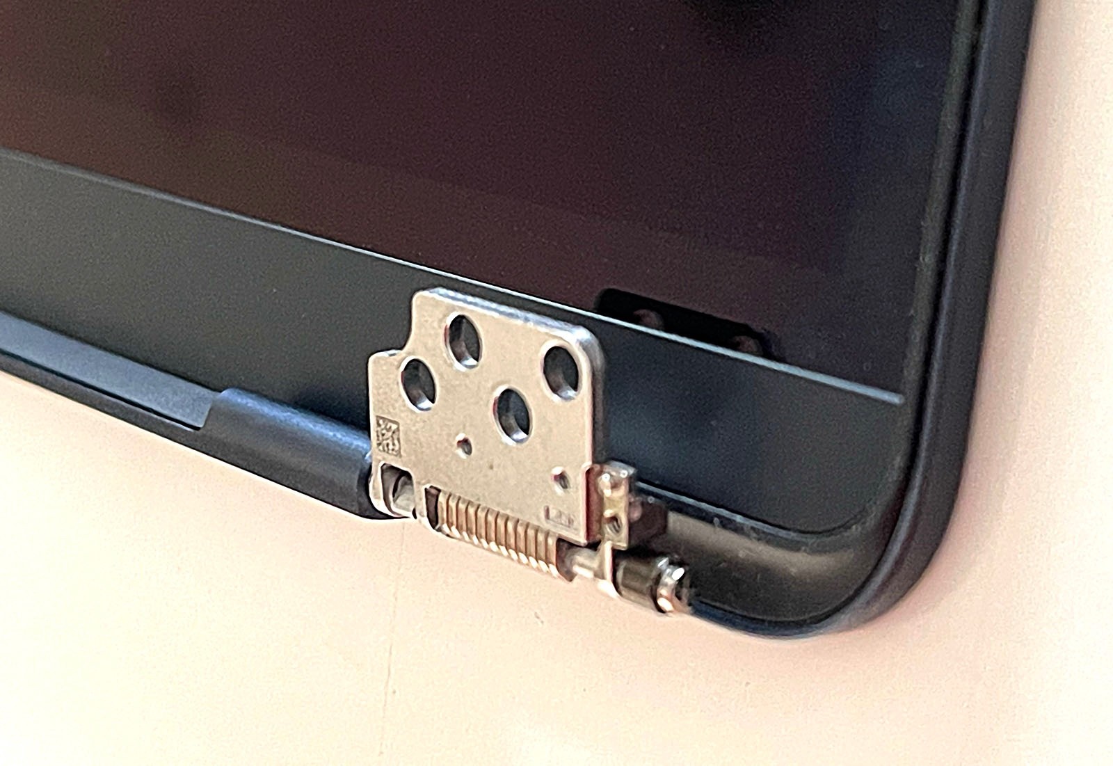 Genuine Apple LCD Display 15″ MacBook Air M3 2024 A3114 Midnight Blue NOT WORKNG