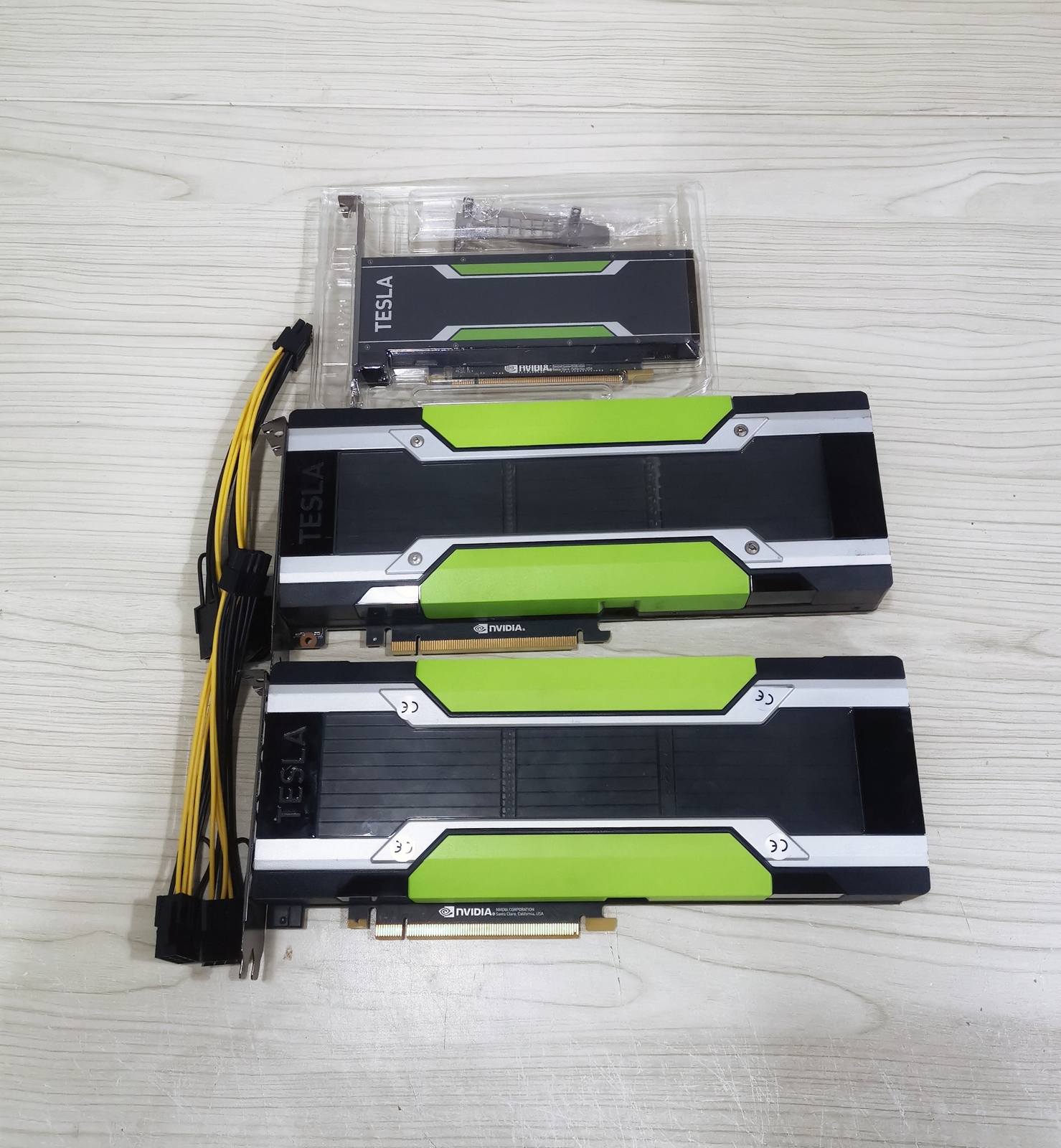 Tesla NVIDIA P4 8GB P40 24GB K80 24GB M40 24GB P100 16GB GPU Card LOT