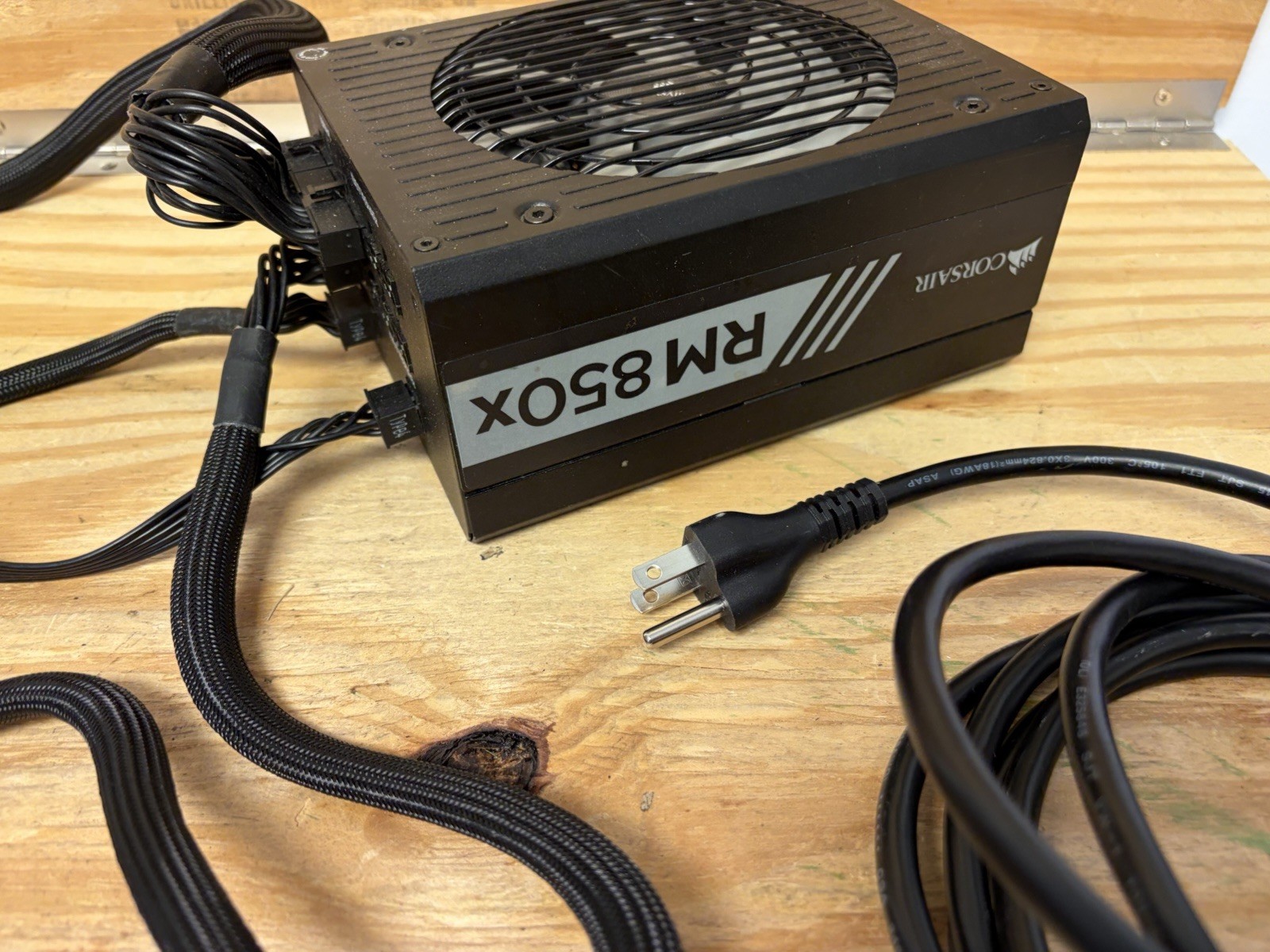 Corsair RM850x 850W Fully Modular PSU (RPS0110) – Partial Cable Set