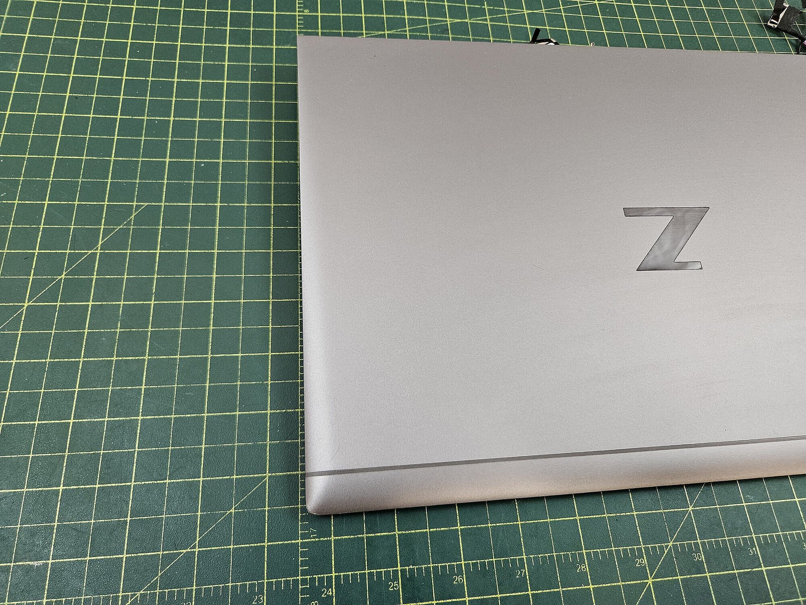HP ZBook Firefly 15 G8 15.6″ 4K UHD LCD Screen Complete Assembly #d760