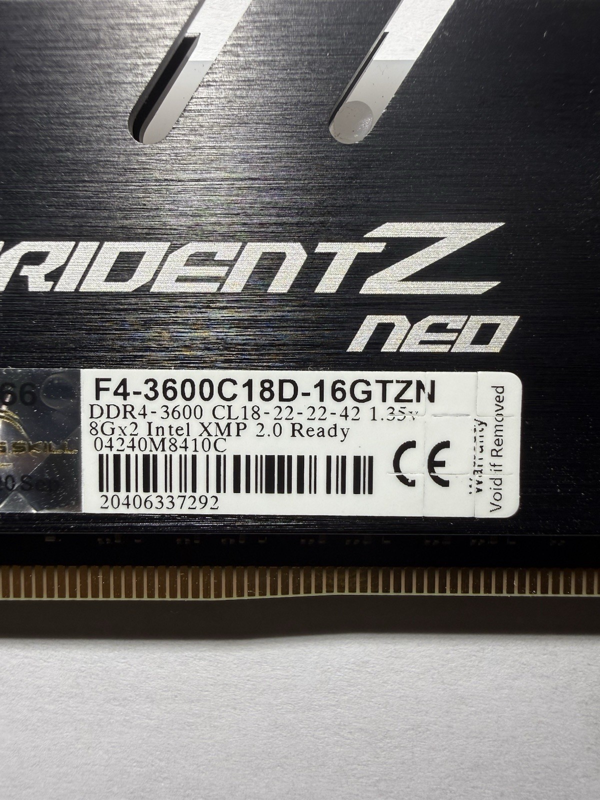 G.SKILL Trident Z Neo 16GB (2x8GB) DDR4-3600 CL18 DIMM F4-3600C18D-16GTZN