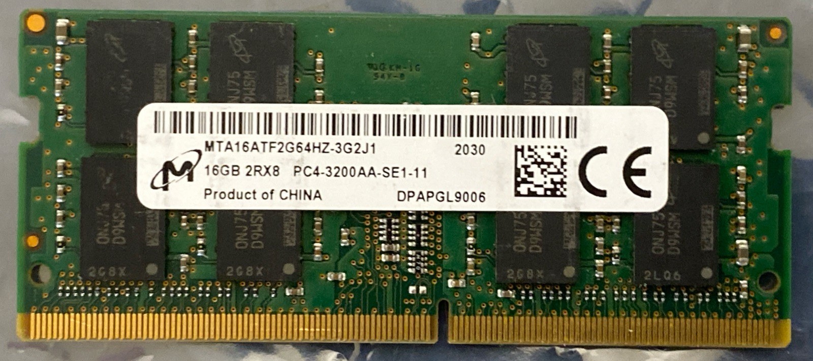Micron 16GB 2Rx8 PC4-3200AA SO-DIMM Memory RAM MTA16ATF2G64HZ-3G2J1