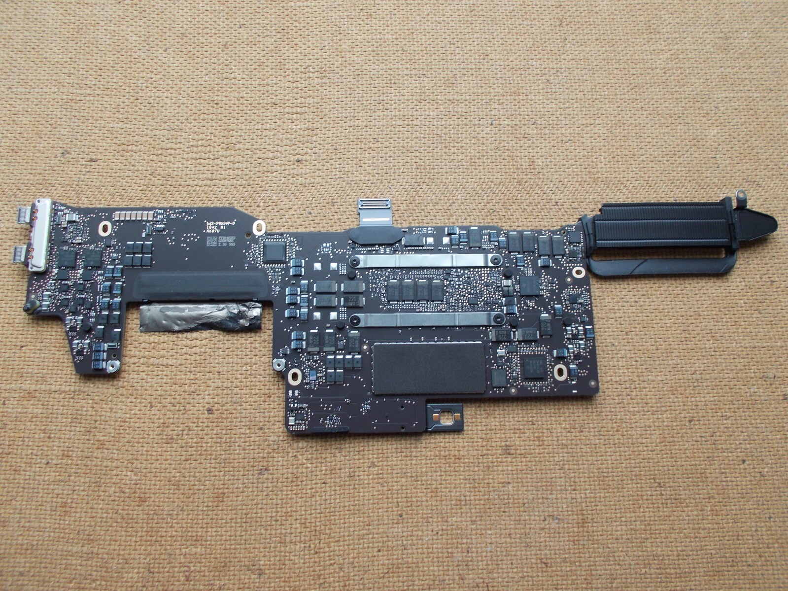 MacBook Pro A1708 13″ Logic Board i5 2.3Ghz 8GB 2017 820-00840-A Fully Tested
