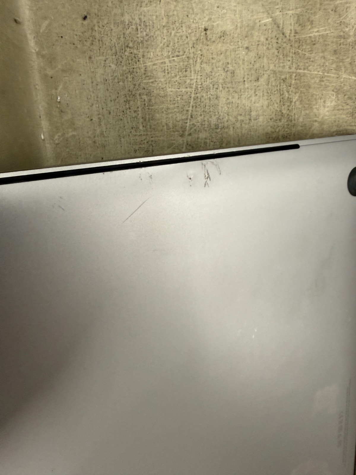 Apple OEM MacBook Pro 15 2018 2019 A1990 LCD Screen Assembly – Space Gray
