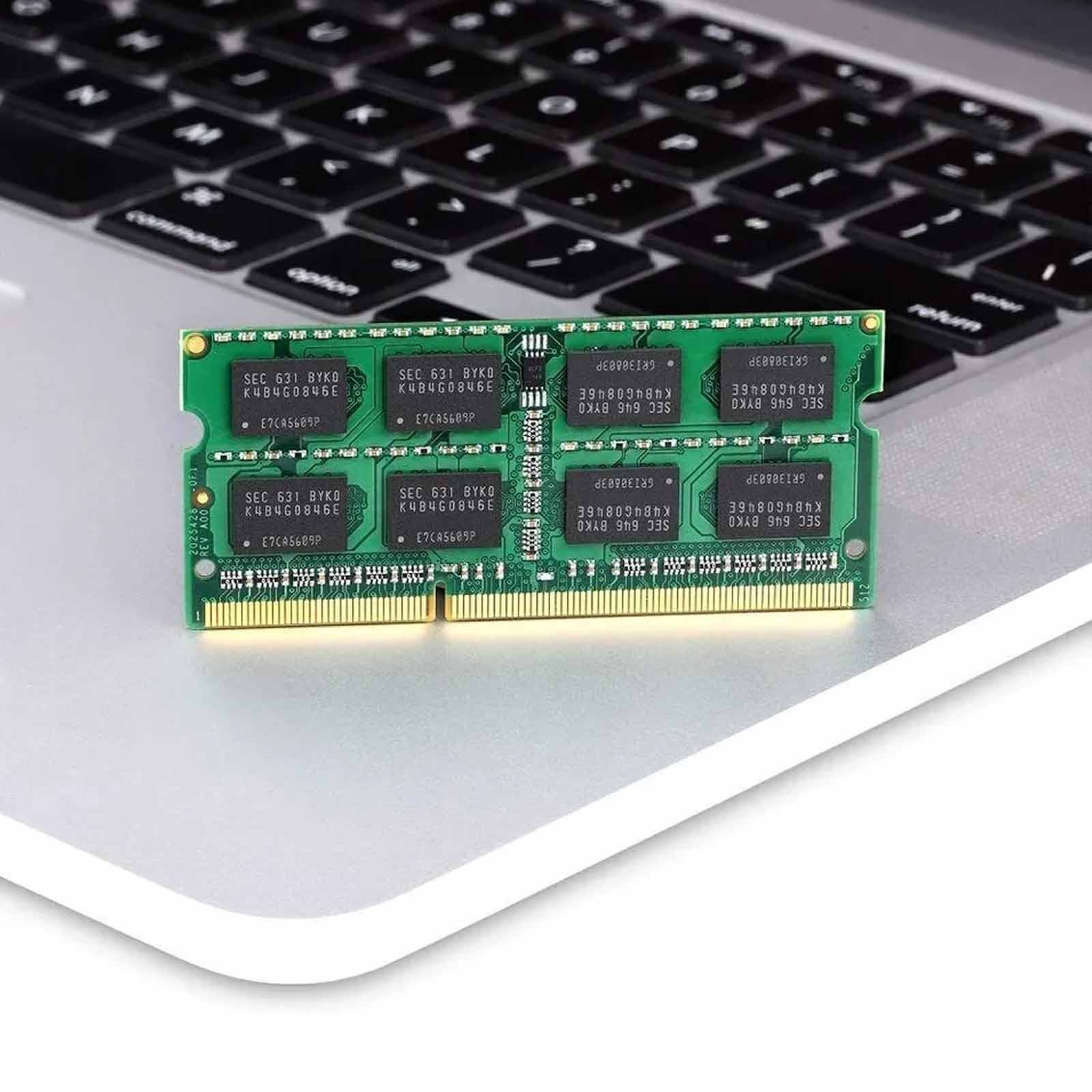 Crucial 8GB 16GB DDR4 RAM 2400 2666 3200 MHz SO-DIMM 260Pin 1.2V For Laptop Lot