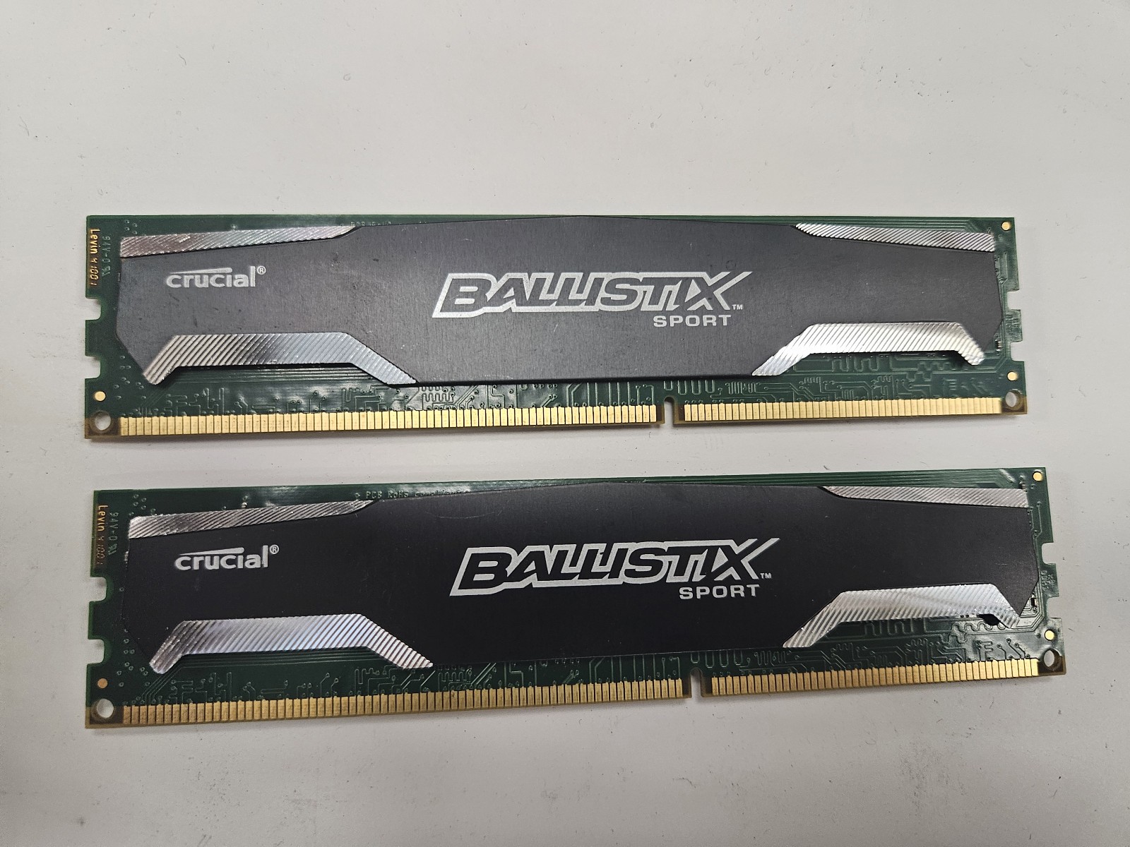 Crucial Ballistix 16GB (2x8GB) PC3-12800 DDR3 DIMM Desktop Gaming RAM Matching P